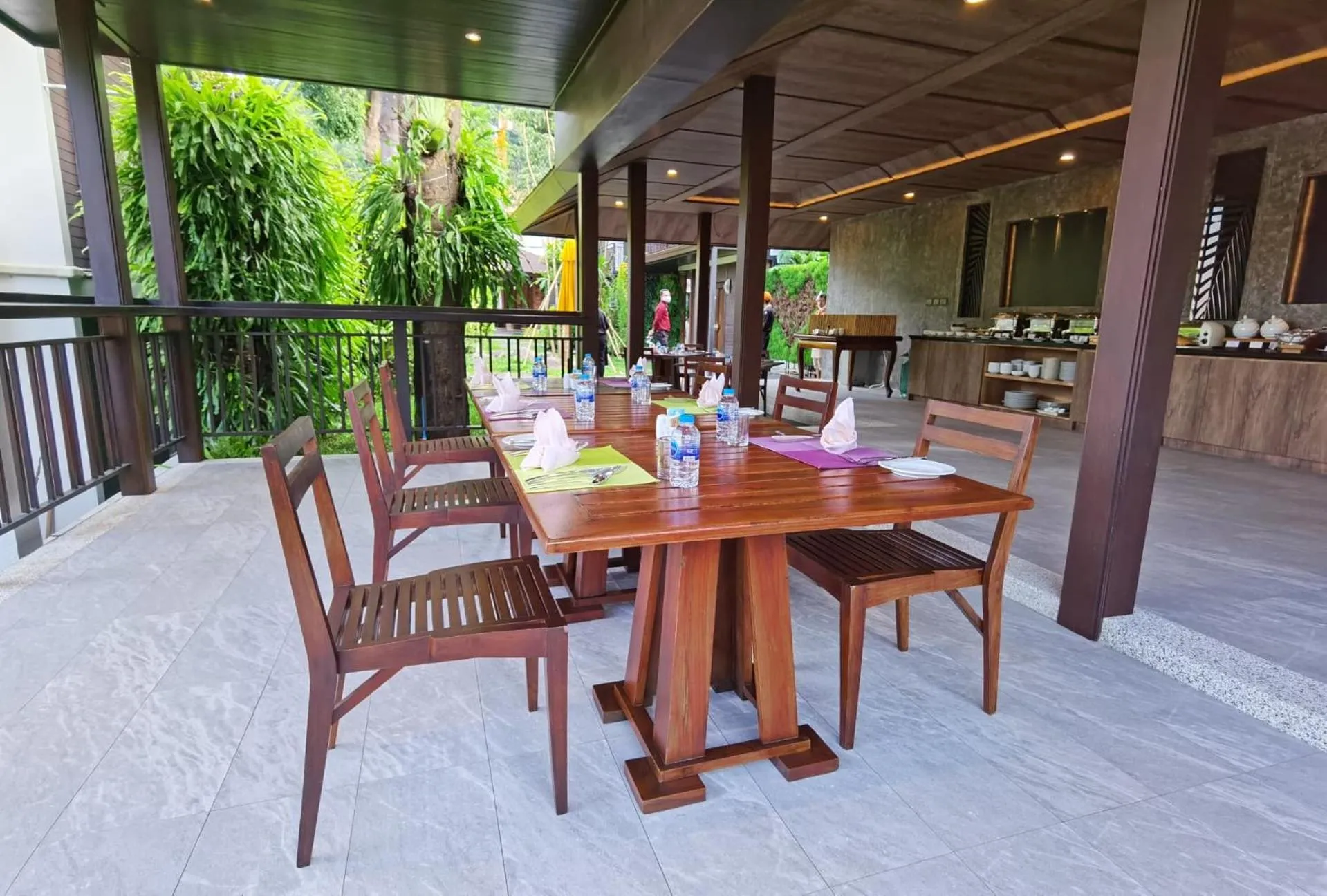 Restaurant/places to eat in The Cliff Elegance Resort