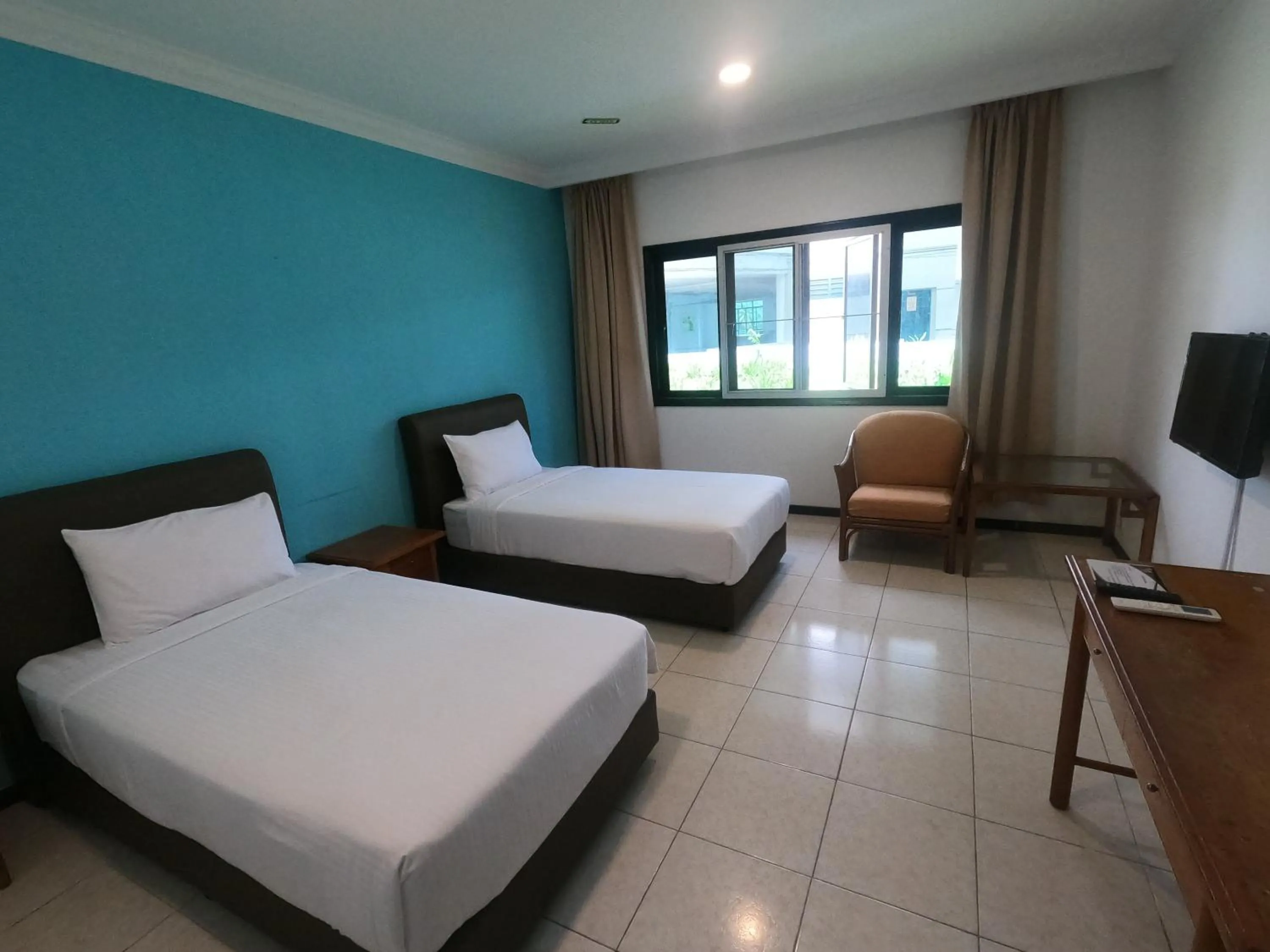 Bed in Bukit Beruntung Resort