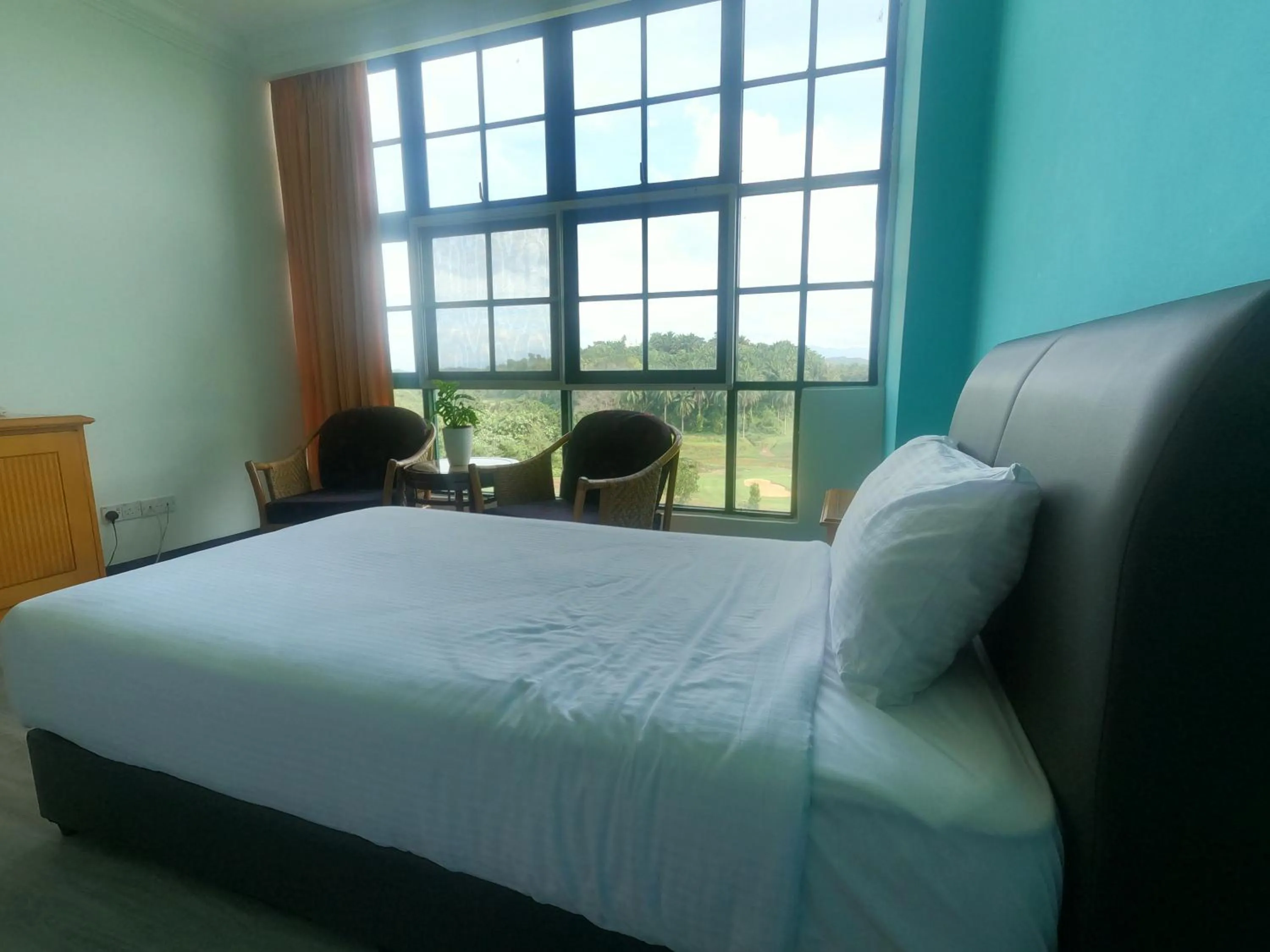 Bed in Bukit Beruntung Resort