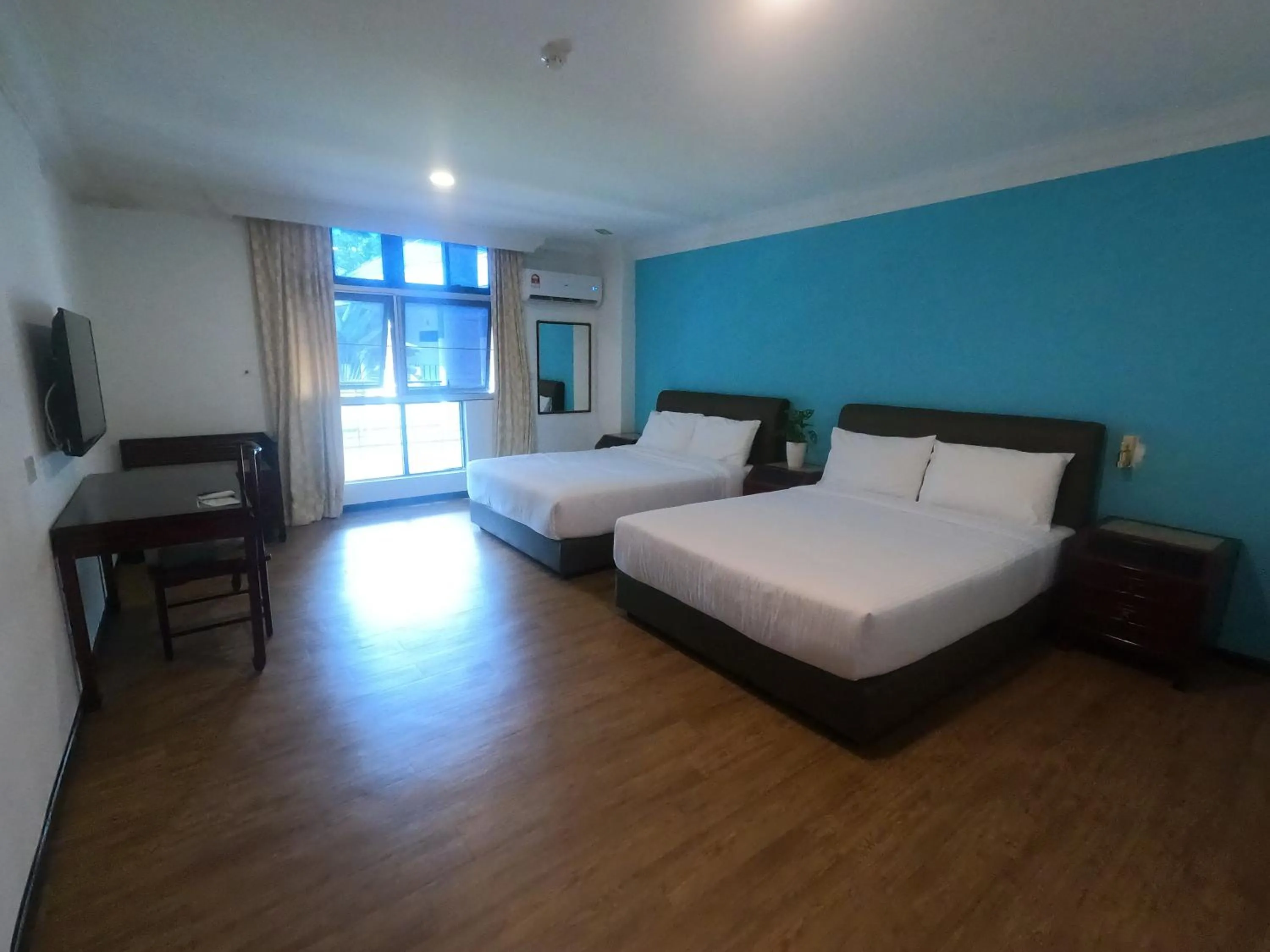 Bed in Bukit Beruntung Resort