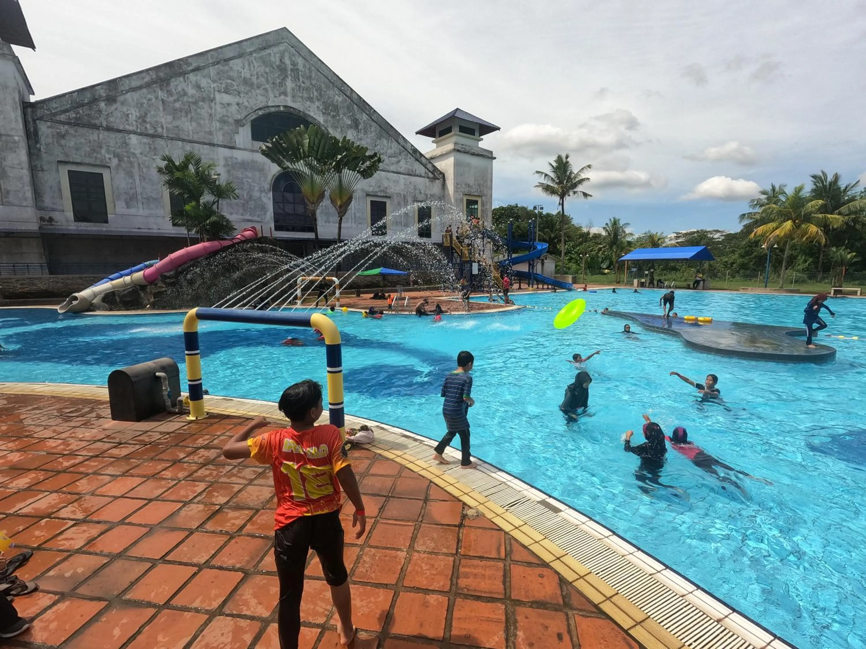 Bukit Beruntung Resort