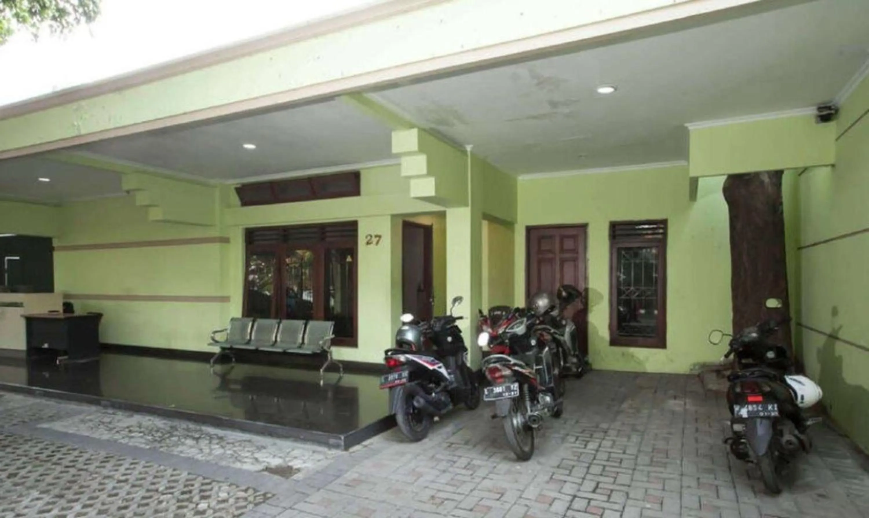 Property building in Soerabaja Place Guest House
