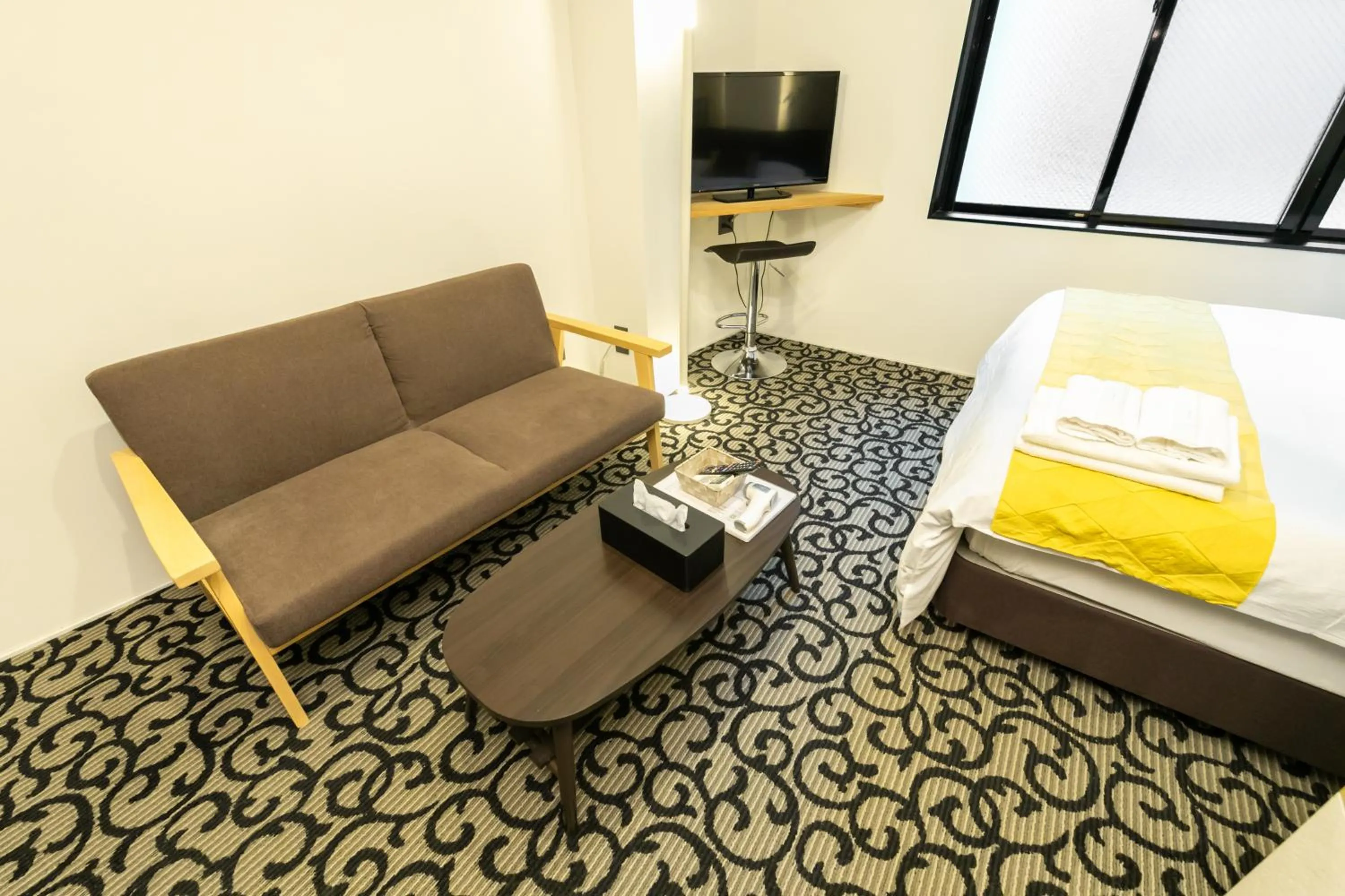 Seating area, Bed in Noyado Uehonmachi