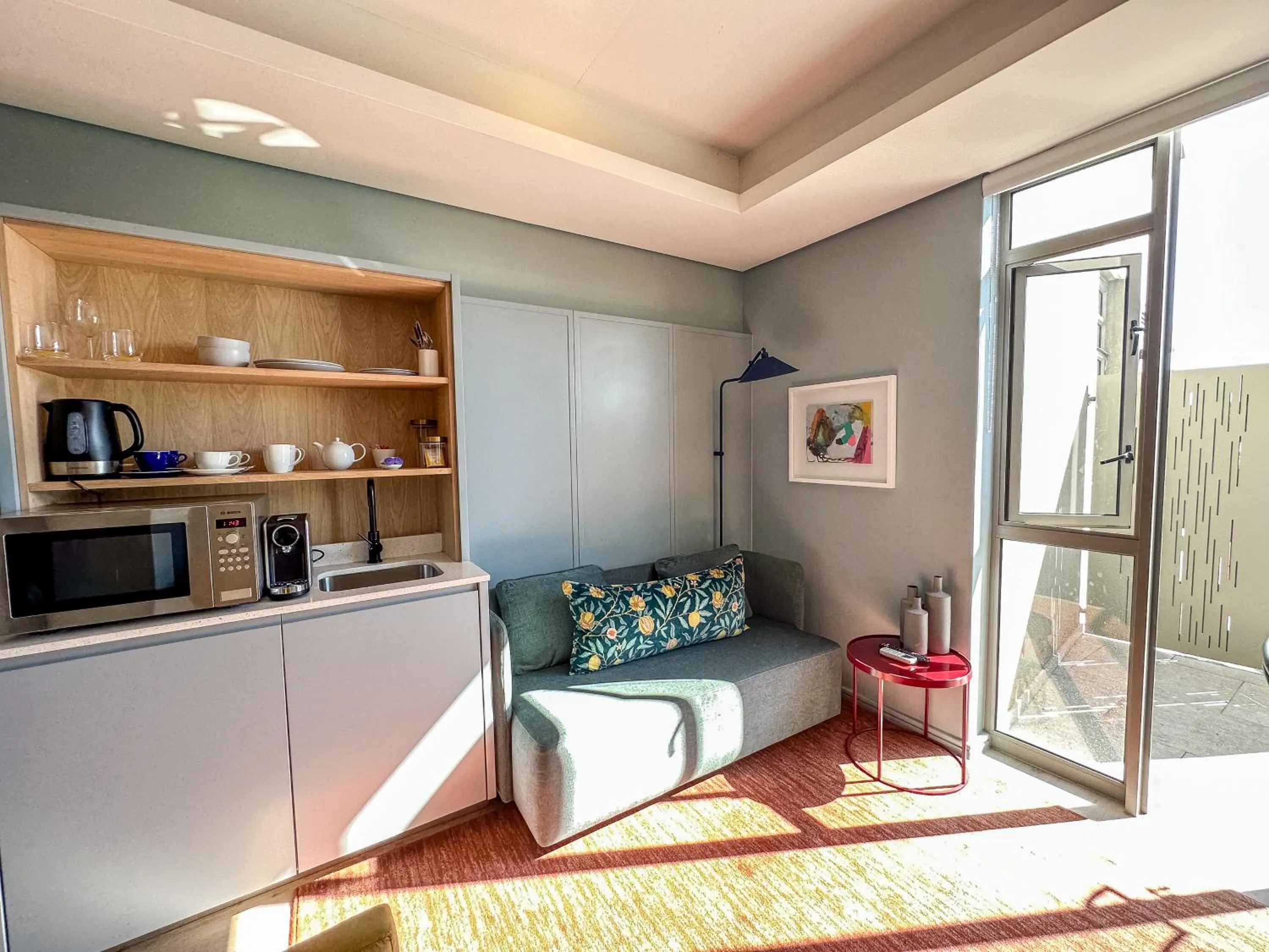 Seating area in Home Suite Hotels De Waterkant