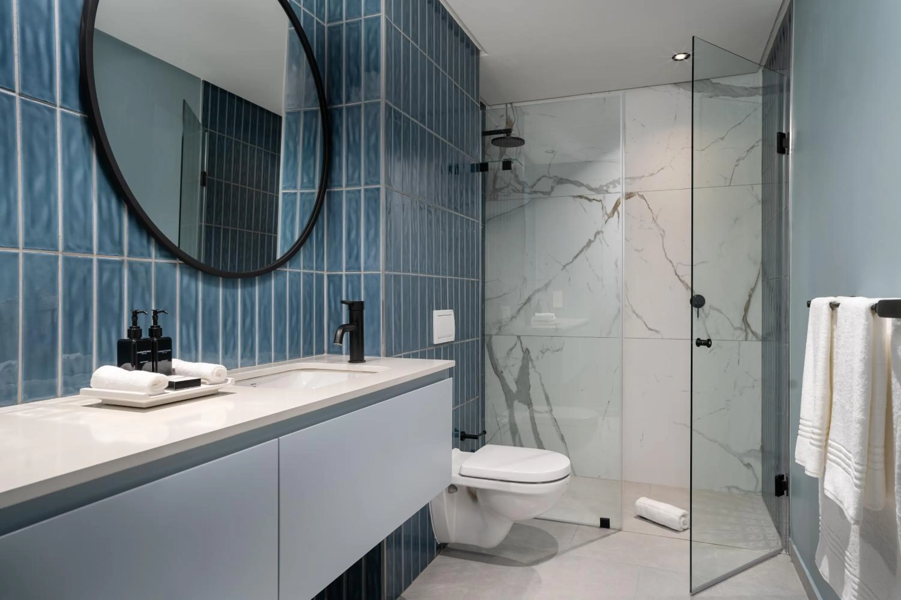 Shower in Home Suite Hotels De Waterkant