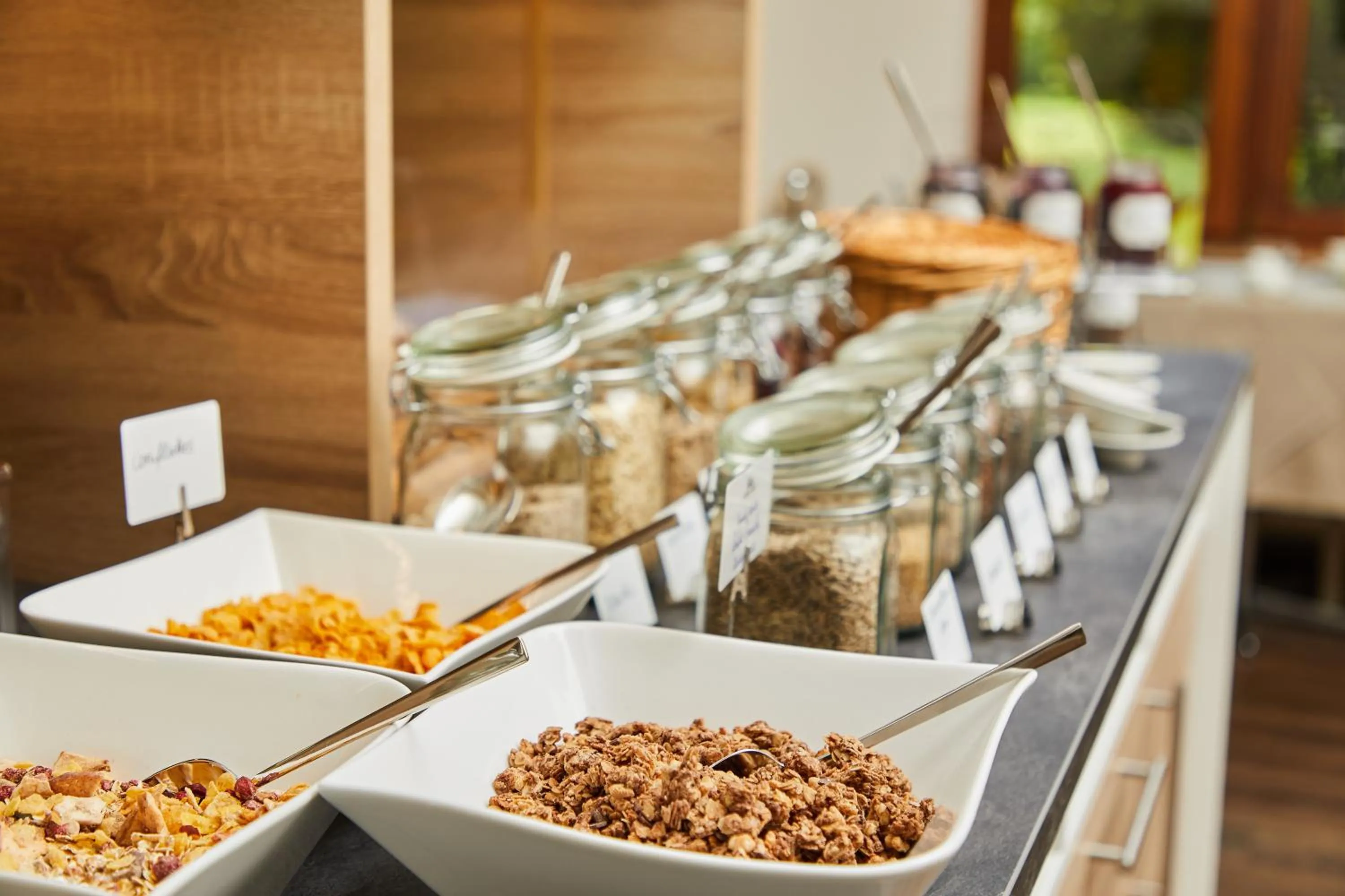 Breakfast in Hotel Filderland-Stuttgart Messe Airport - Free Parking