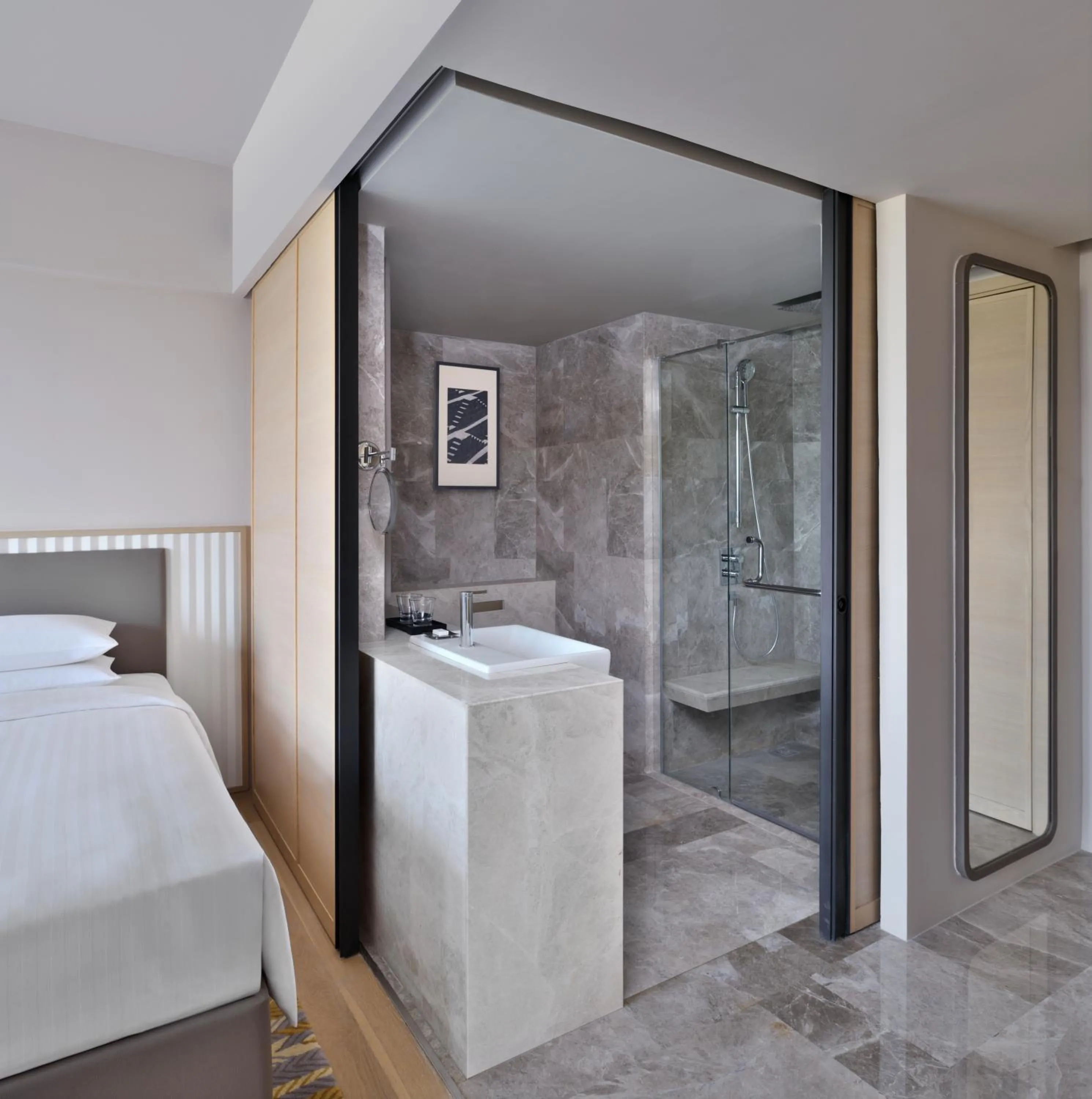 Shower in Courtyard by Marriott Ahmedabad Sindhu Bhavan Road