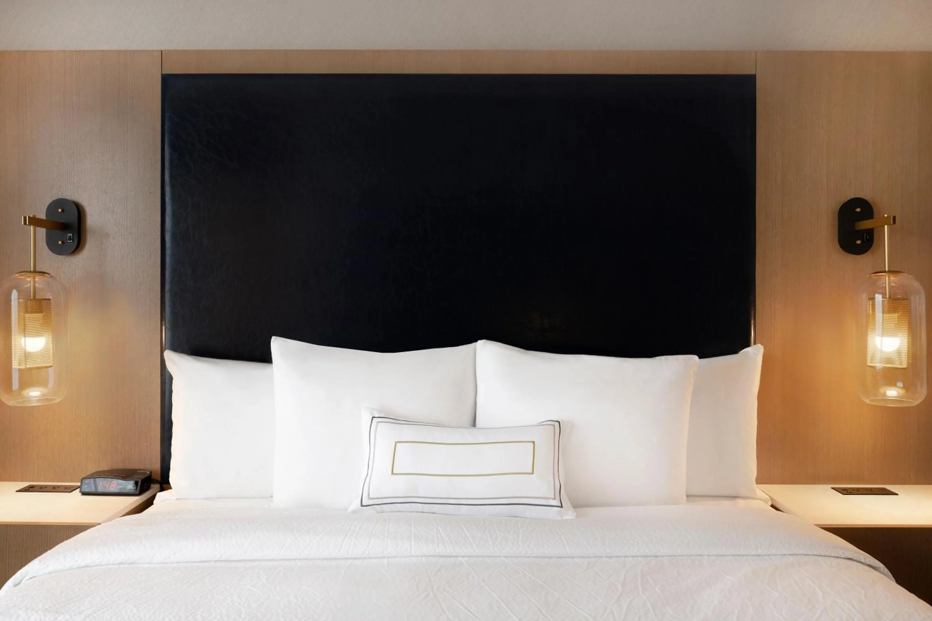 Bedroom, Bed in Fairfield by Marriott Inn & Suites Denver Airport at Gateway Park