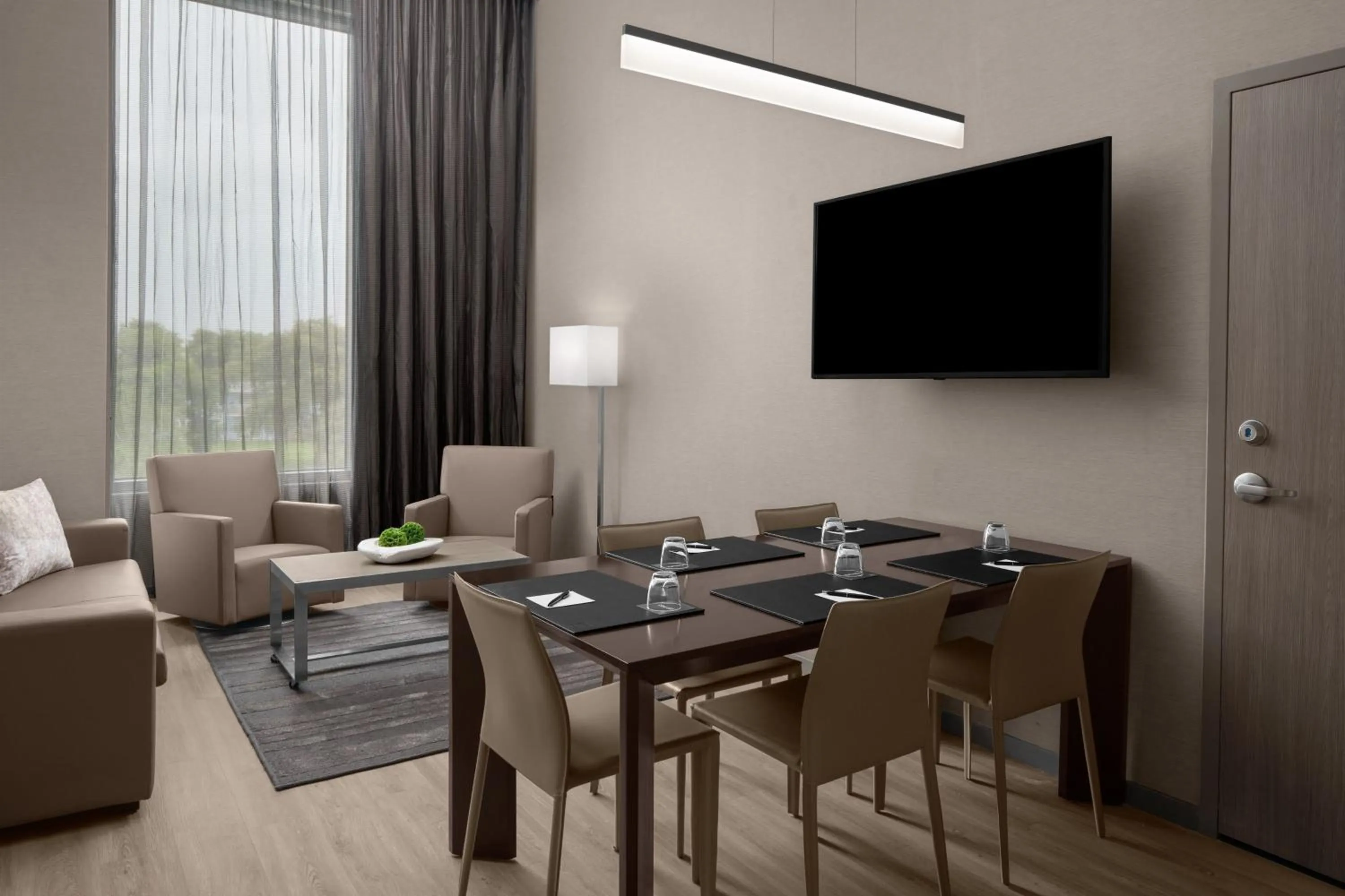 Bedroom in AC Hotel by Marriott Miami Dadeland