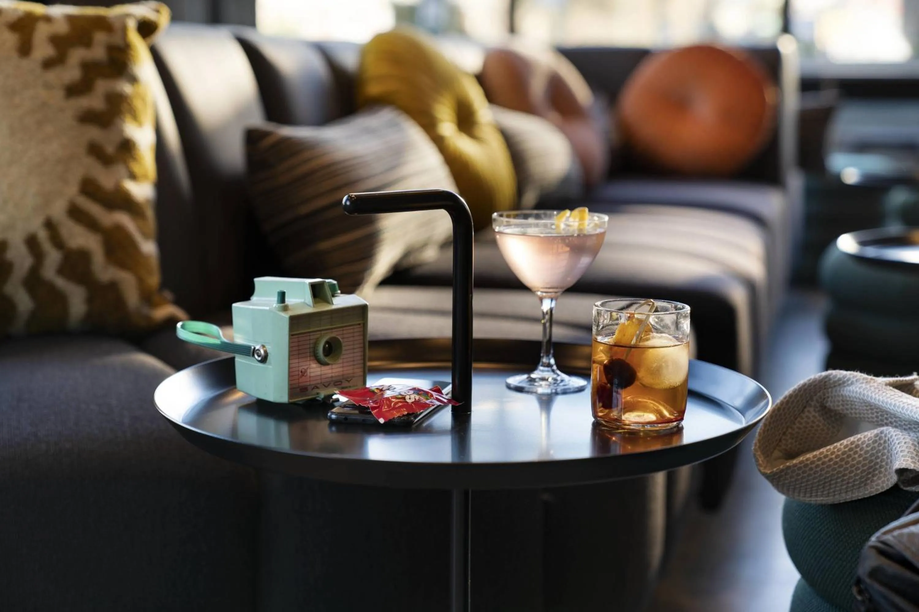 Lounge or bar in Moxy Oakland Uptown