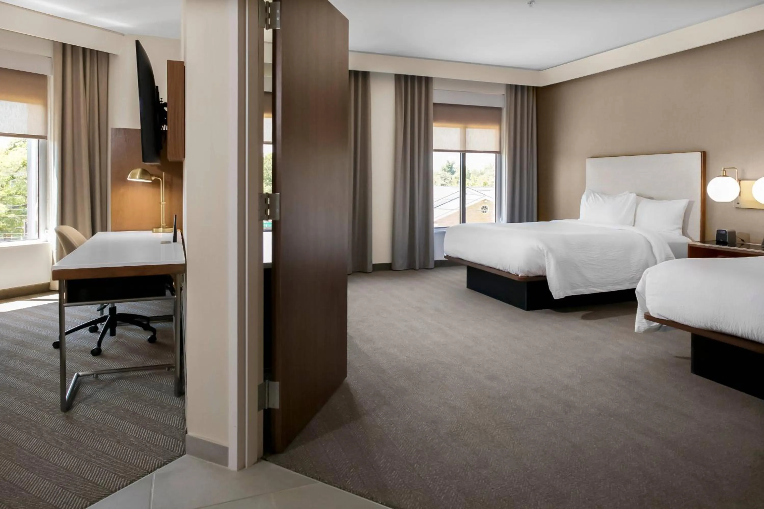 Bedroom, Bed in Courtyard by Marriott Thomasville Downtown