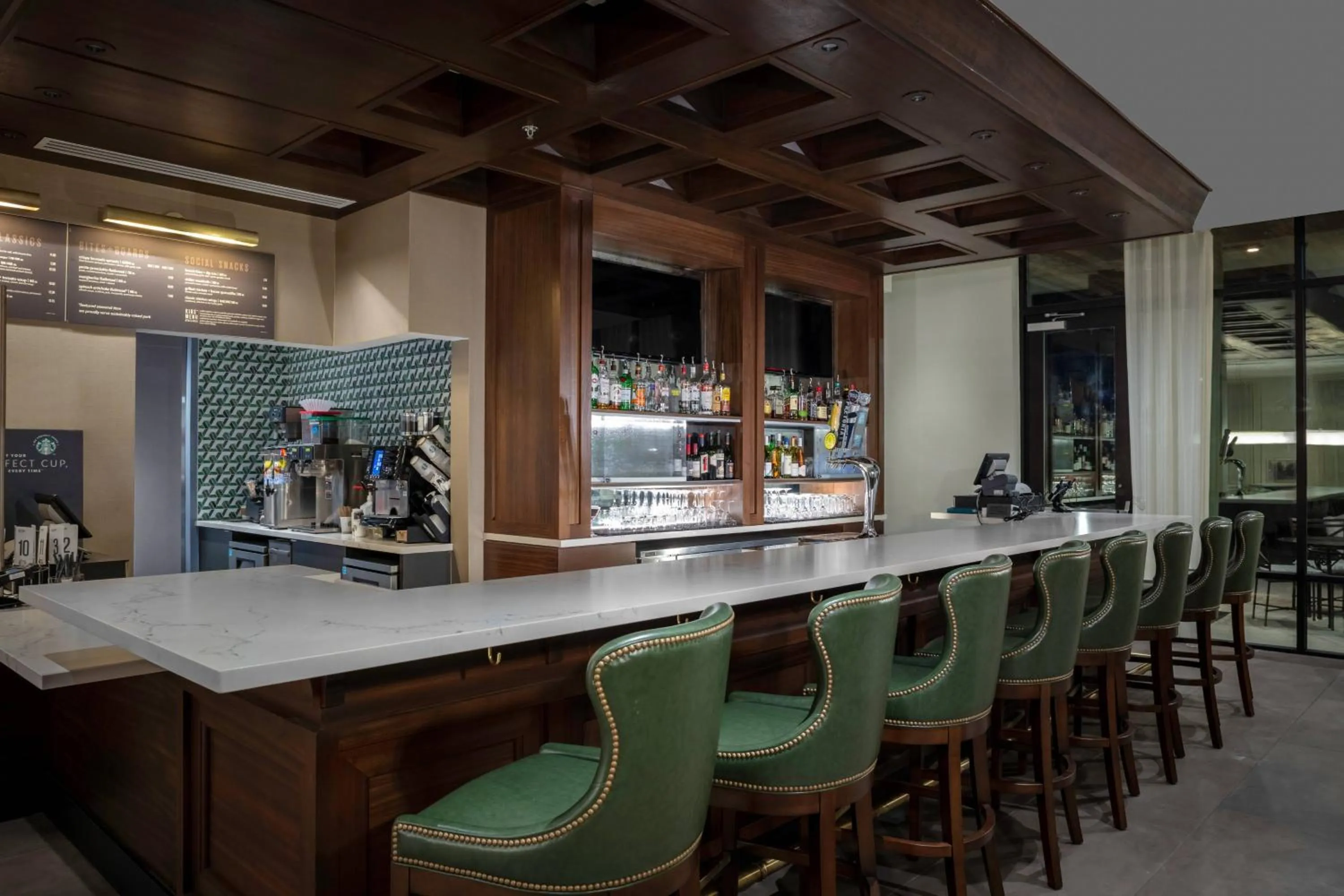 Lounge or bar in Courtyard by Marriott Thomasville Downtown