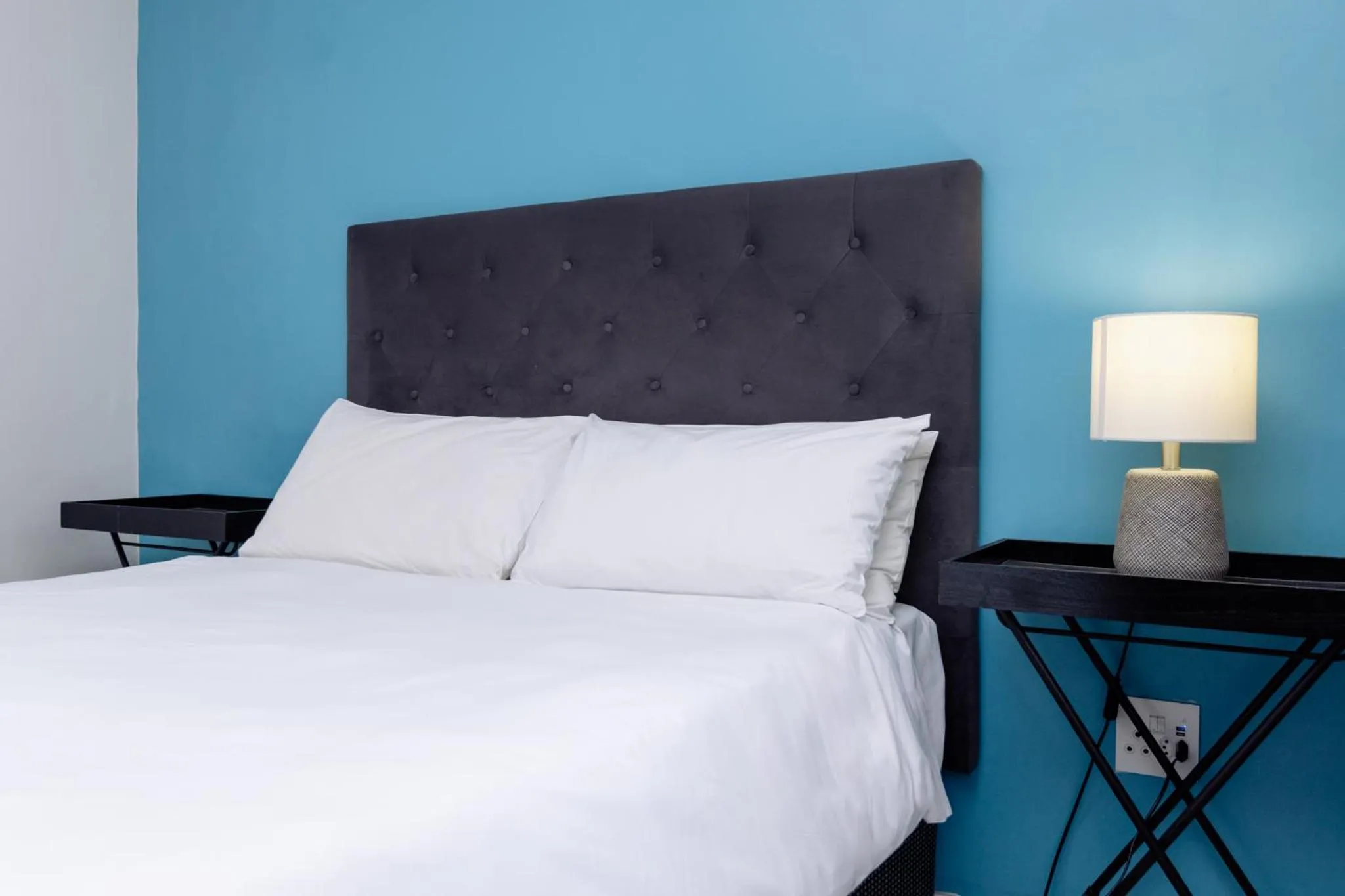 Bed in MINT Express Sandton View