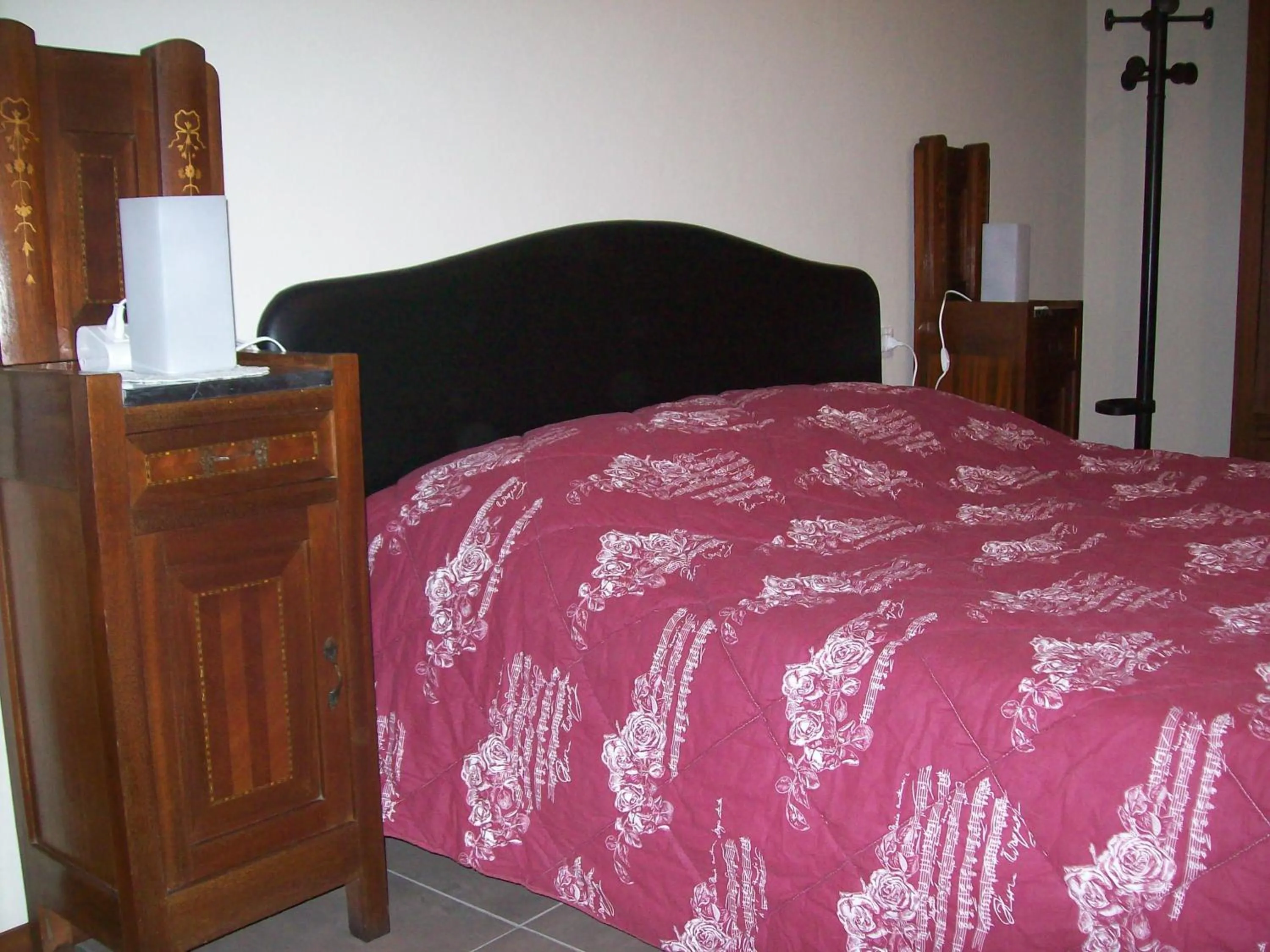 Bedroom, Bed in La Bottega Del Falegname