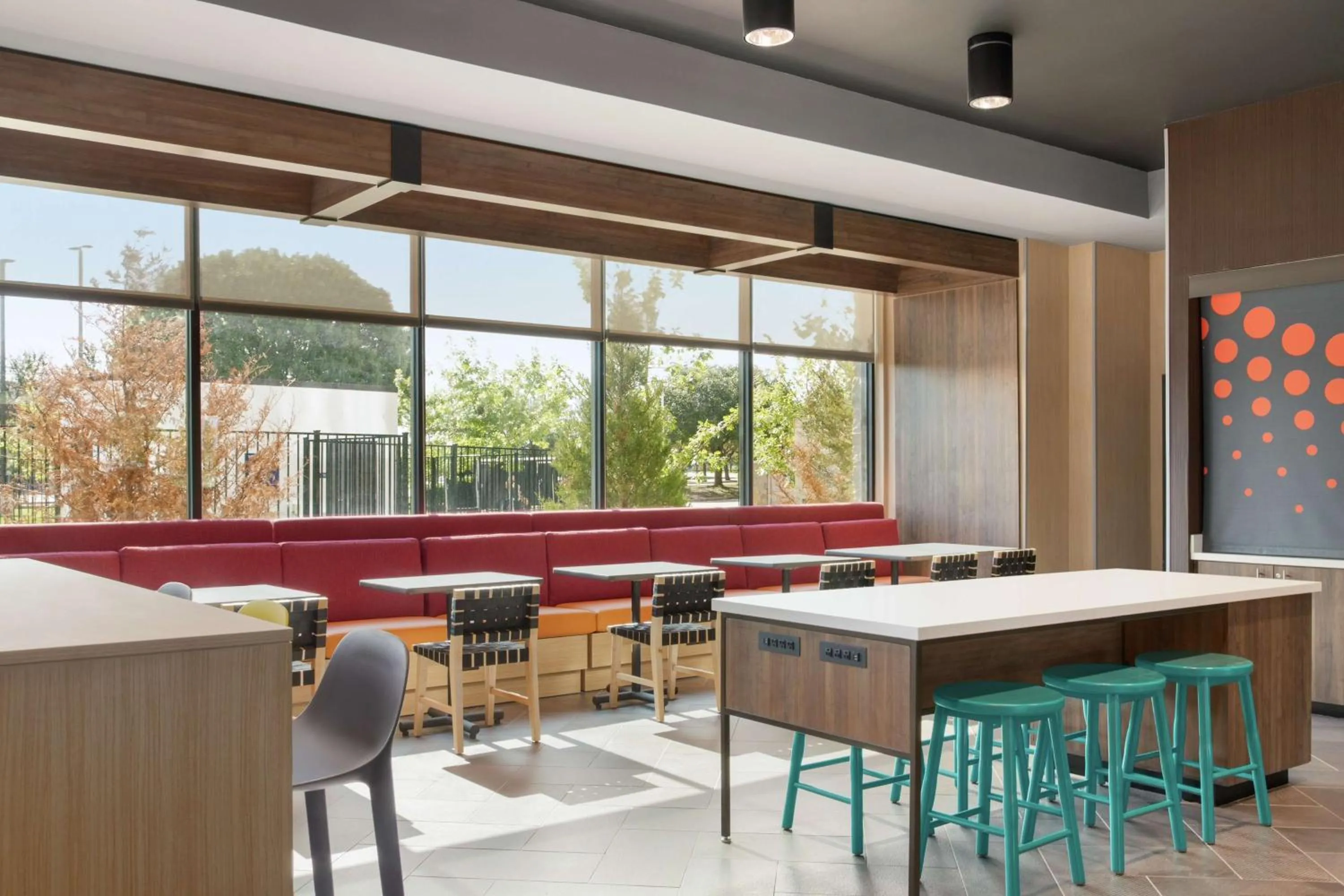 Lobby or reception in Tru By Hilton Frisco Dallas, Tx