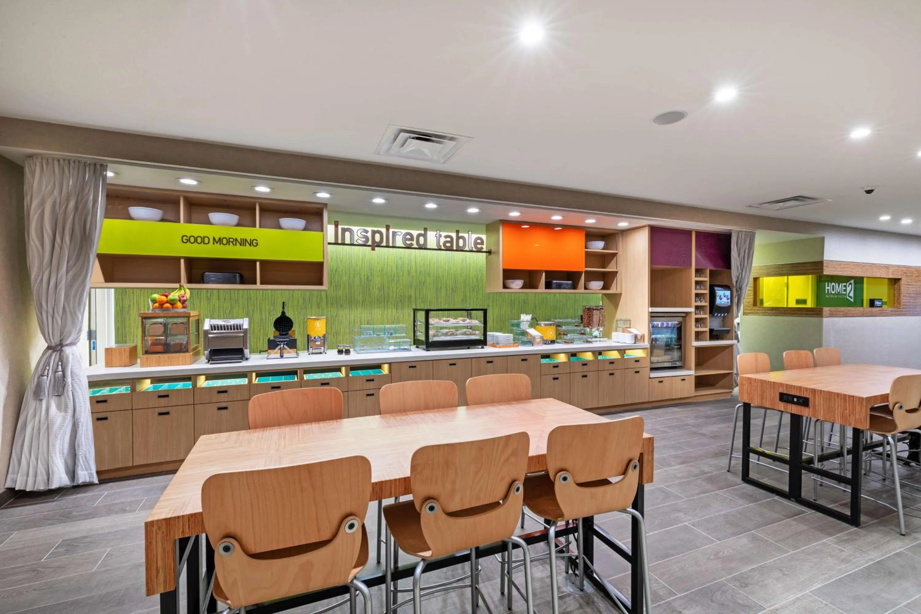 Breakfast in Home2 Suites By Hilton Midland East, Tx