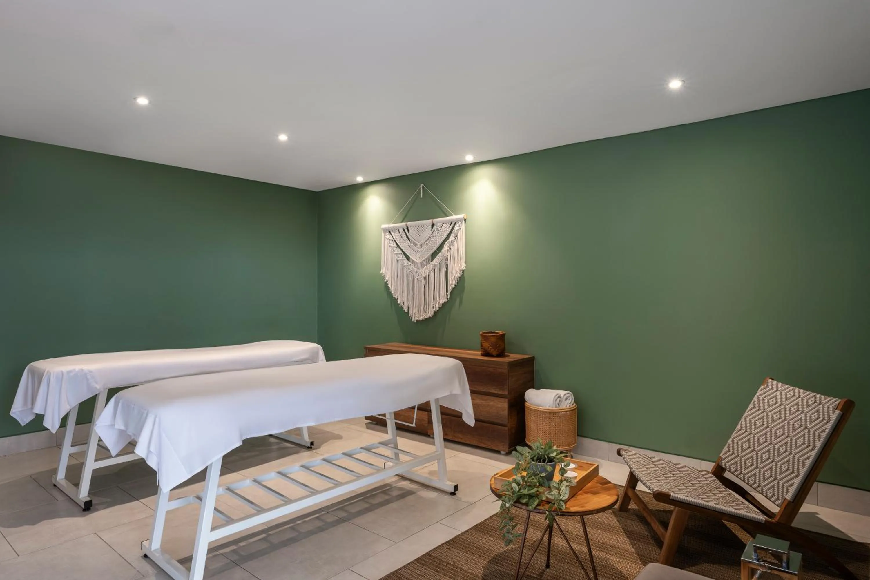 Massage in Hilton Garden Inn Cali Ciudad Jardin