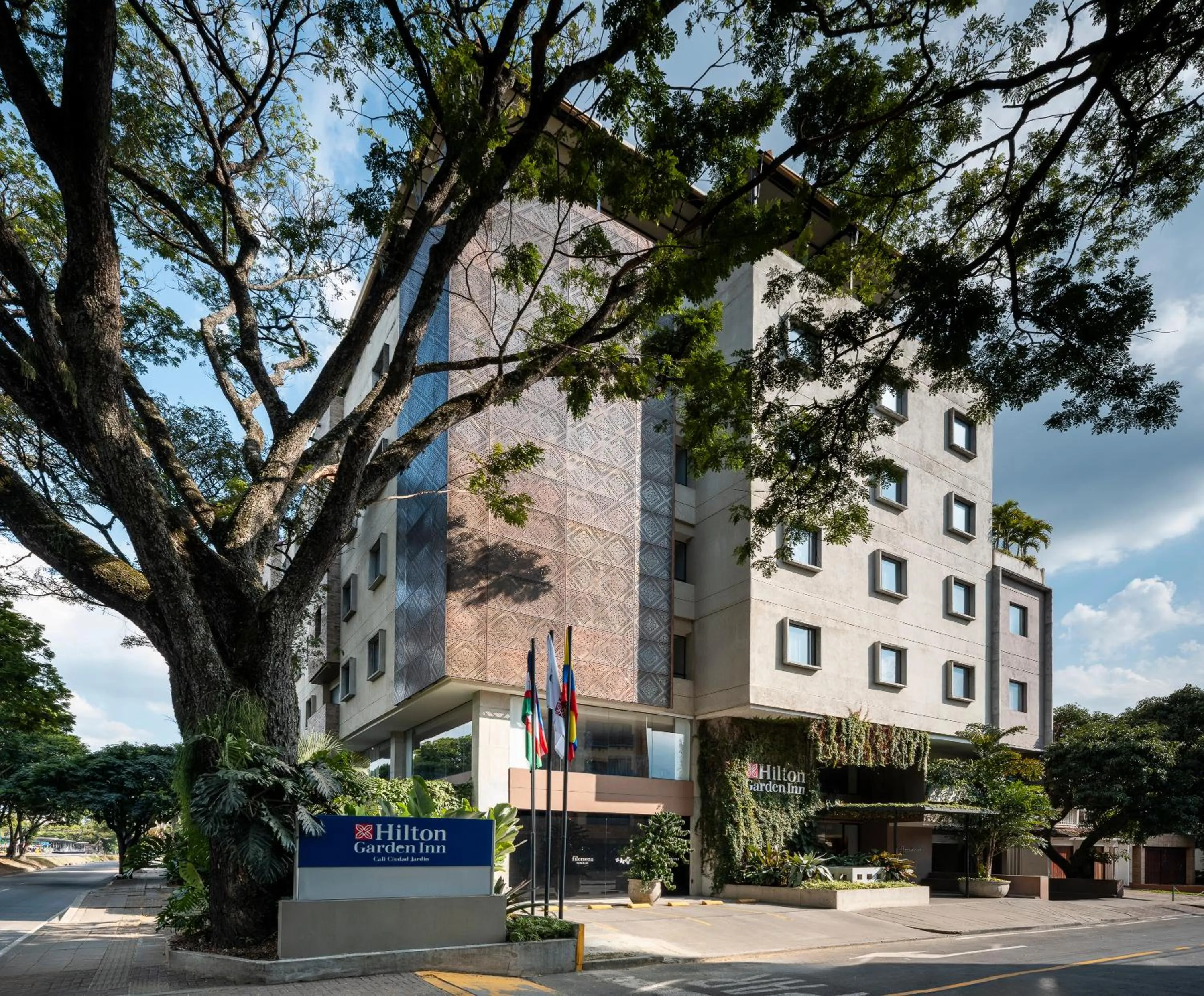 Property building in Hilton Garden Inn Cali Ciudad Jardin