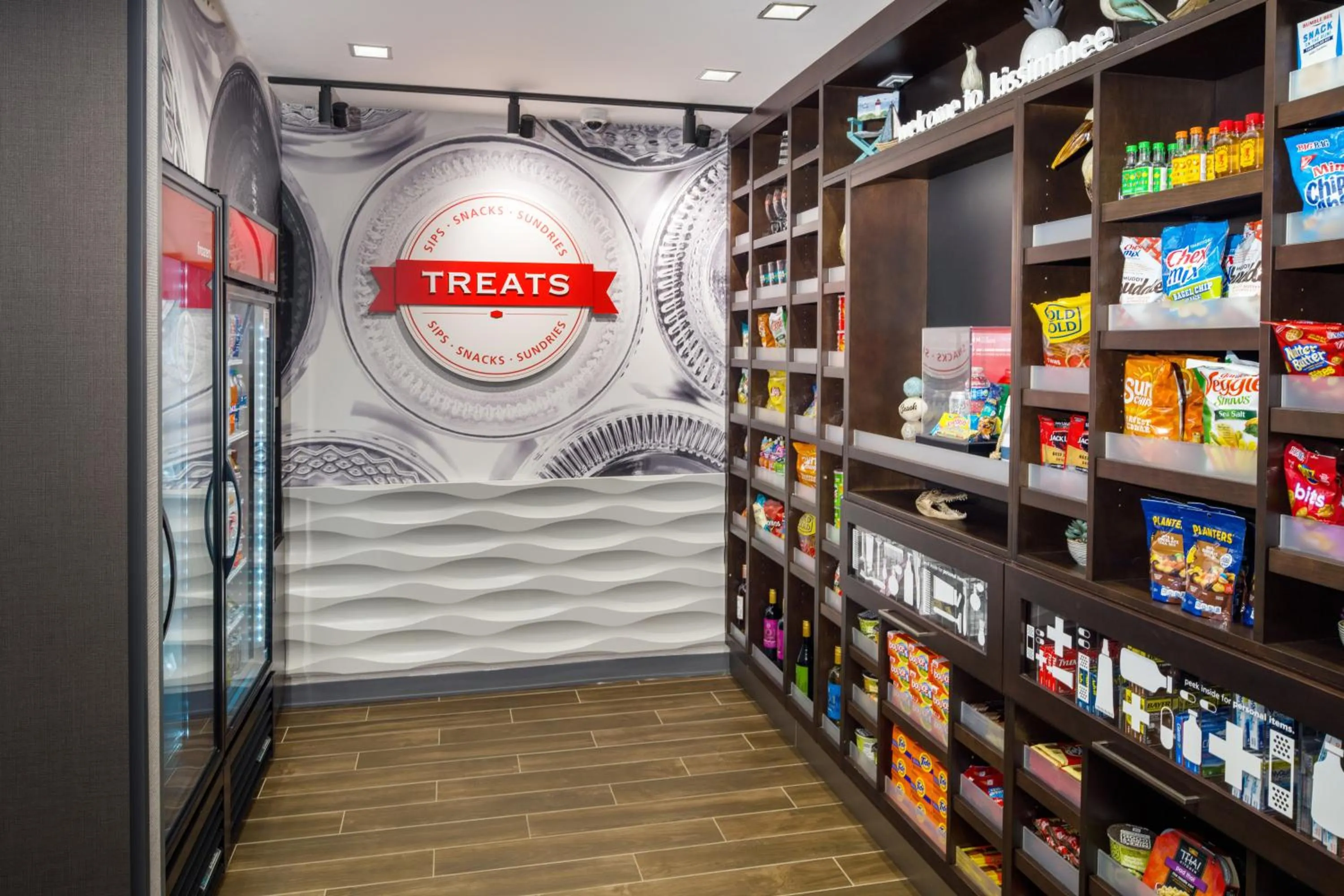 On-site shops in Hampton Inn Kissimmee North