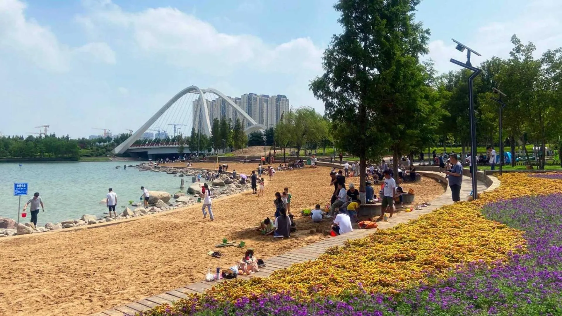 Entertainment in Holiday Inn Zhengzhou High-Tech Zone by IHG