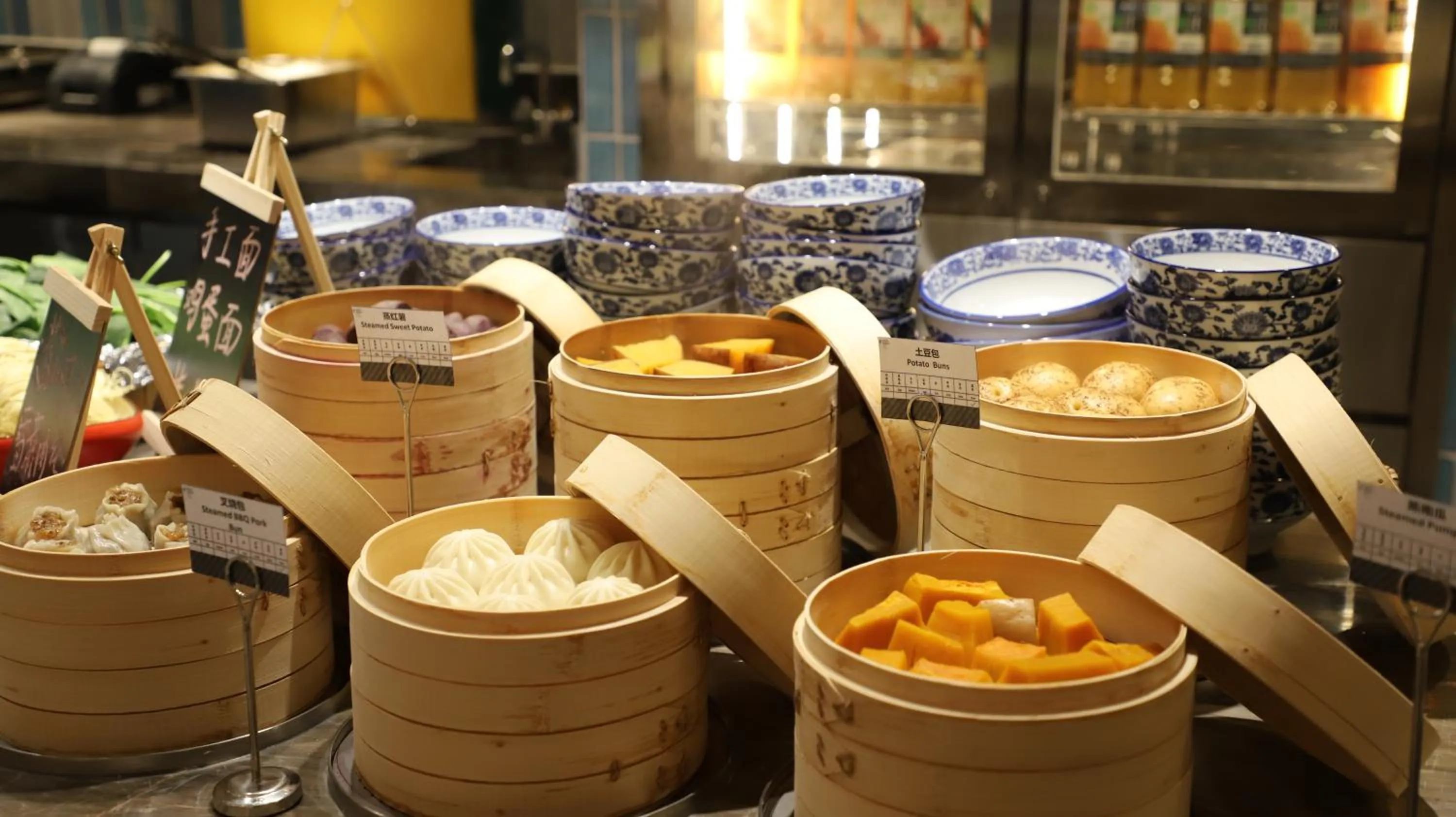 Breakfast in Holiday Inn Zhengzhou High-Tech Zone by IHG