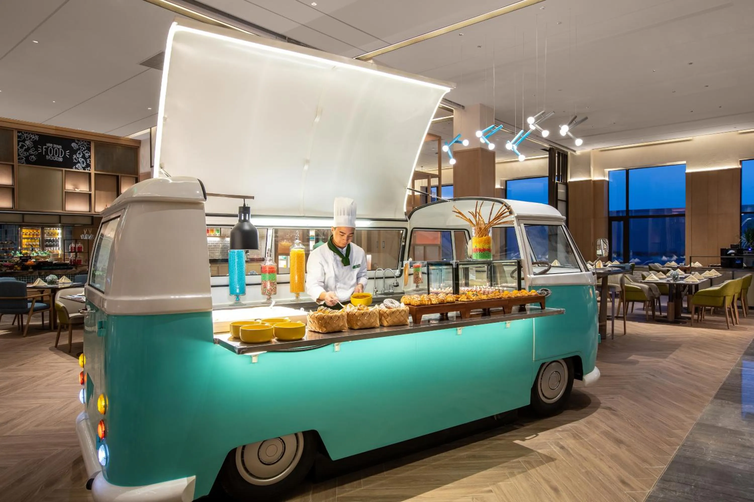 Restaurant/places to eat in Holiday Inn Zhengzhou High-Tech Zone by IHG