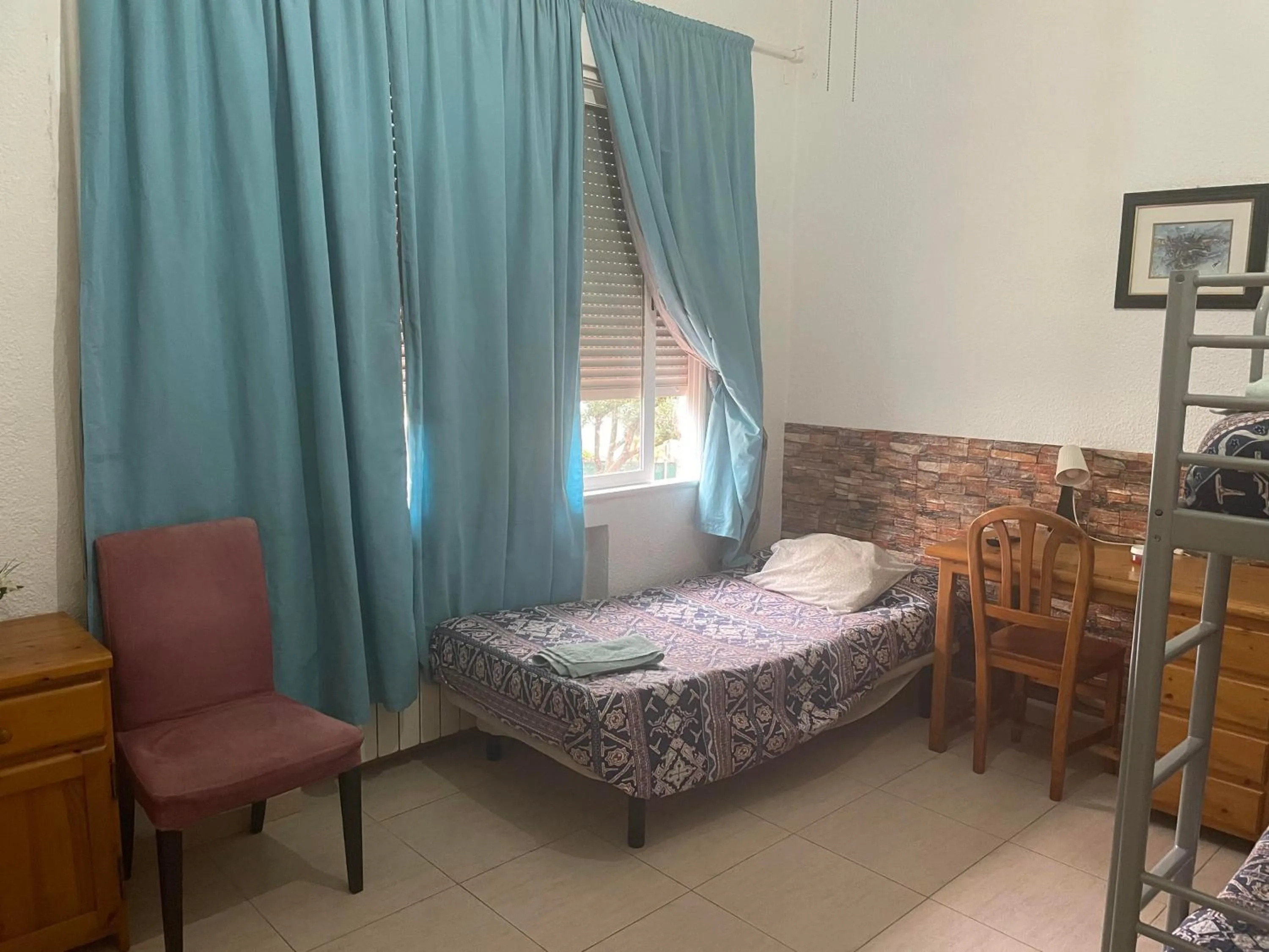 Bed in Hostal El Alba