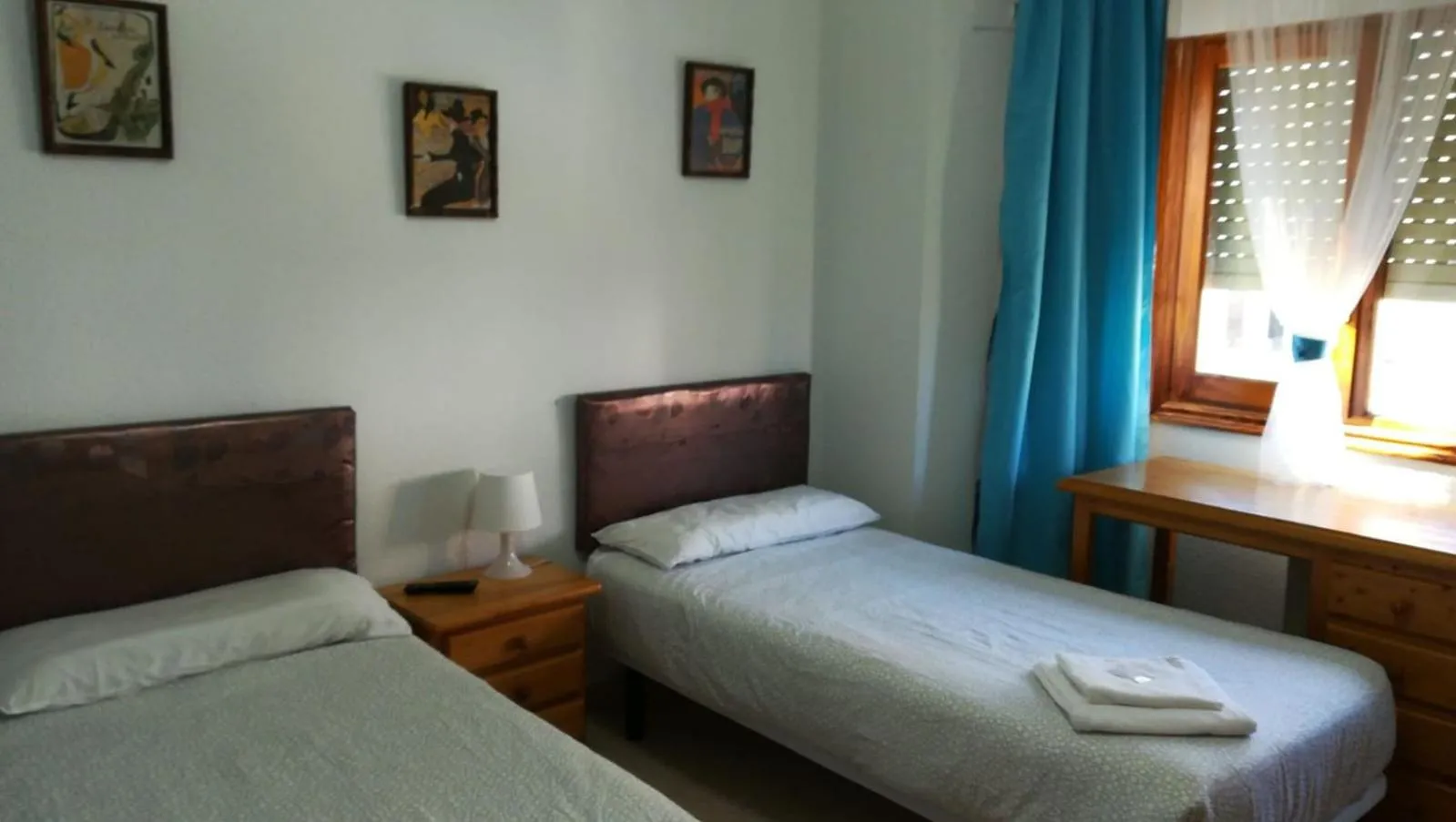 Bedroom, Bed in Hostal El Alba