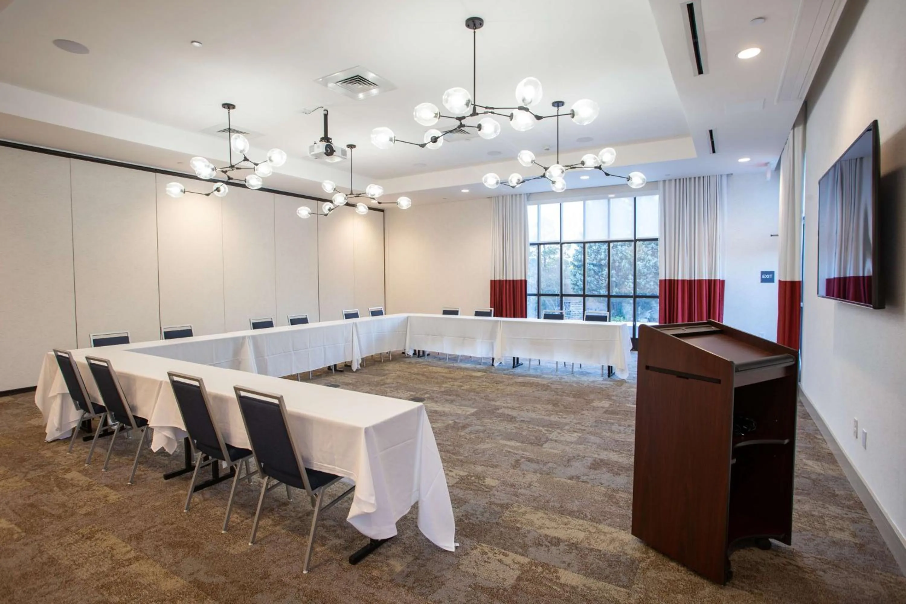 Meeting/conference room in Hilton Garden Inn Southern Pines Pinehurst, Nc