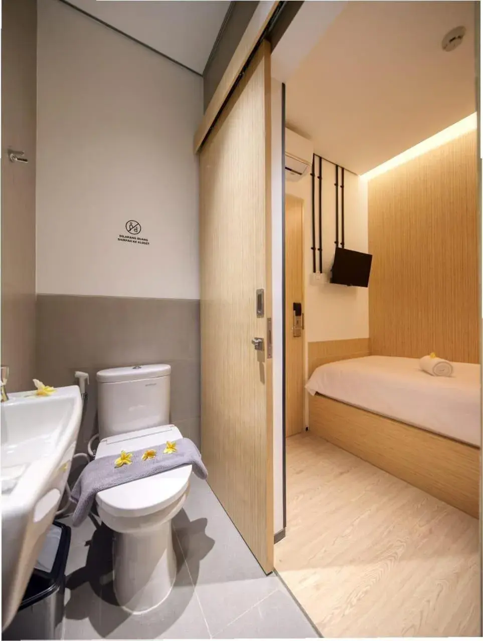 Single Room in Cool Living Single Room in Cool Living