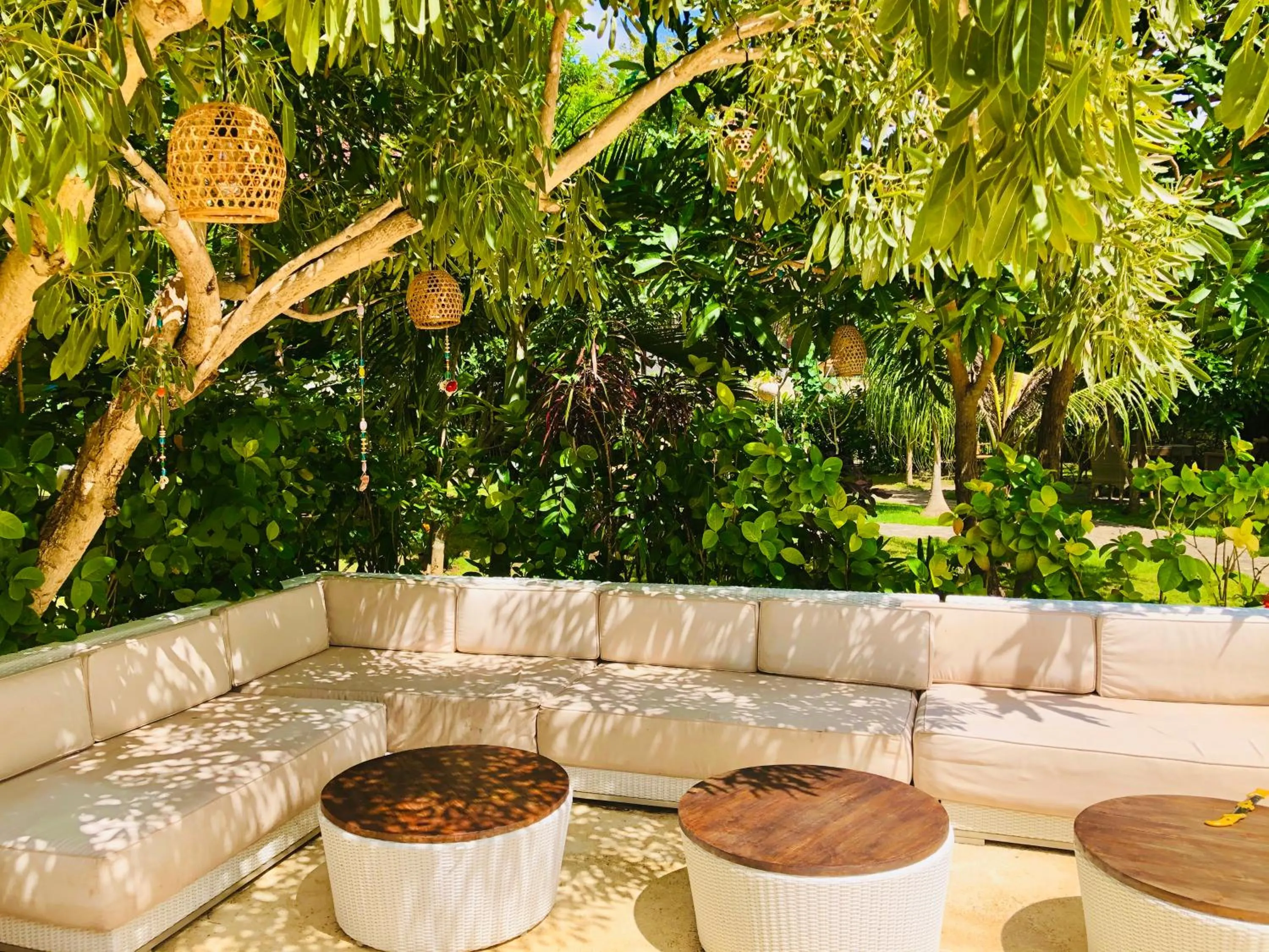 Swimming pool in Sriyana Uluwatu