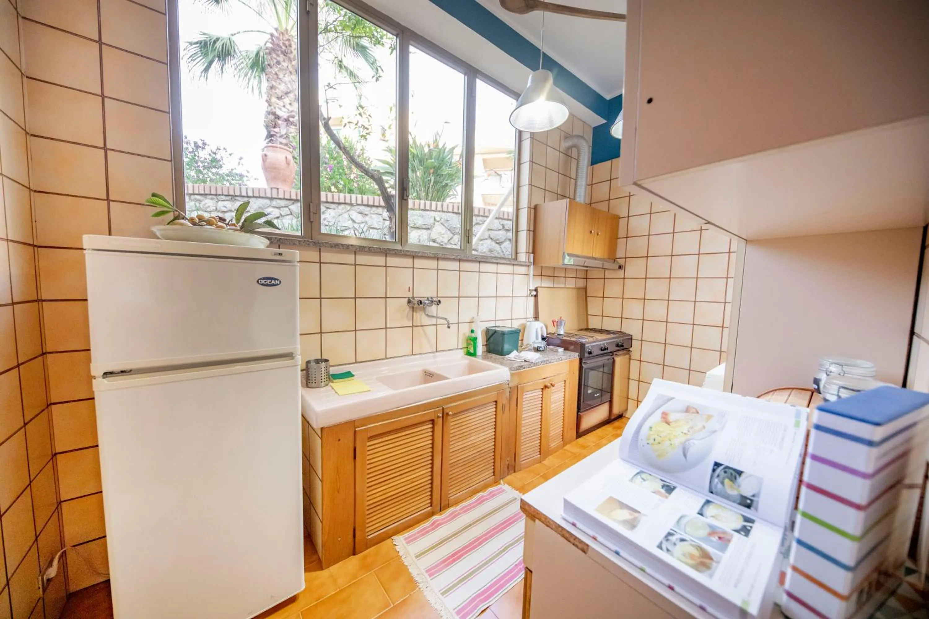 Kitchen or kitchenette in Villa Caterina - Solemar Sicilia