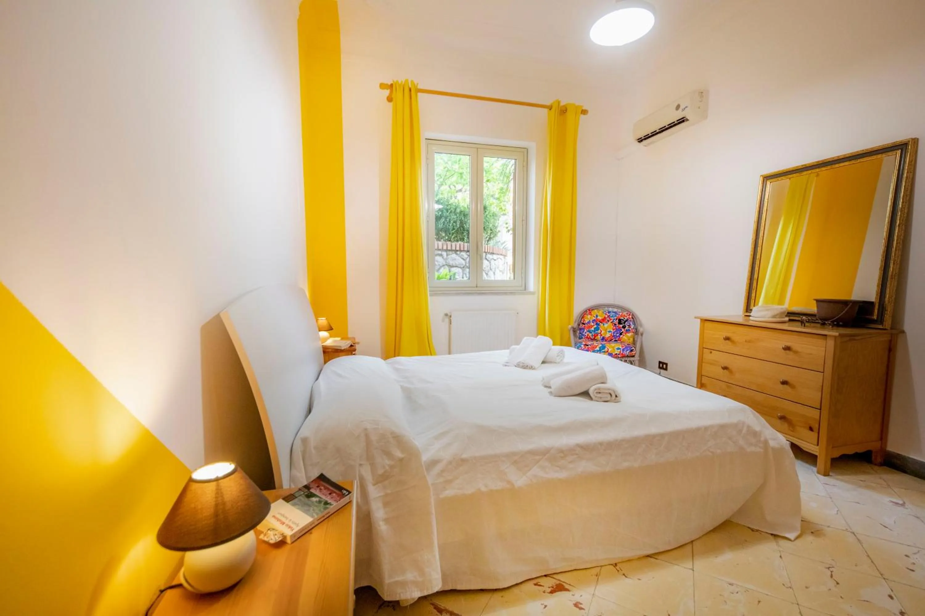 Bedroom, Bed in Villa Caterina - Solemar Sicilia