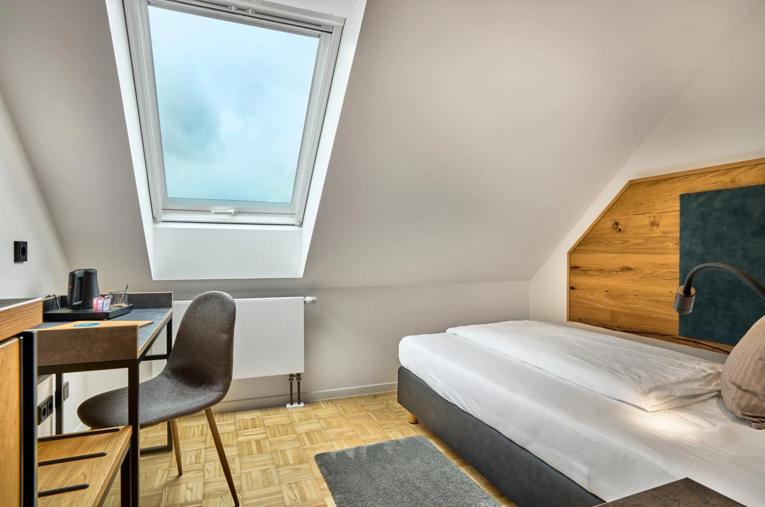 Bed in Gasthaus Hotel Ostermeier