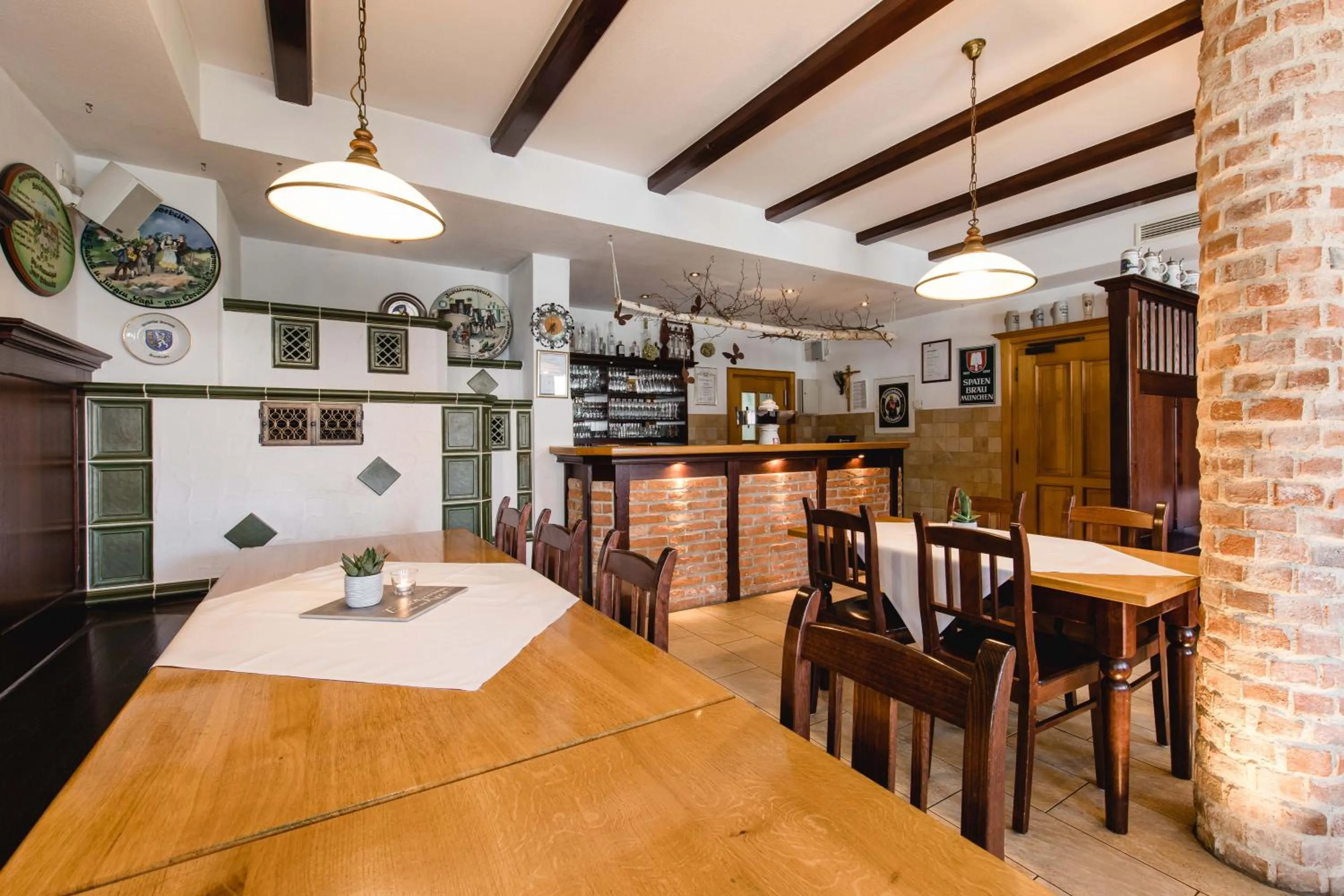 Restaurant/places to eat in Gasthaus Hotel Ostermeier