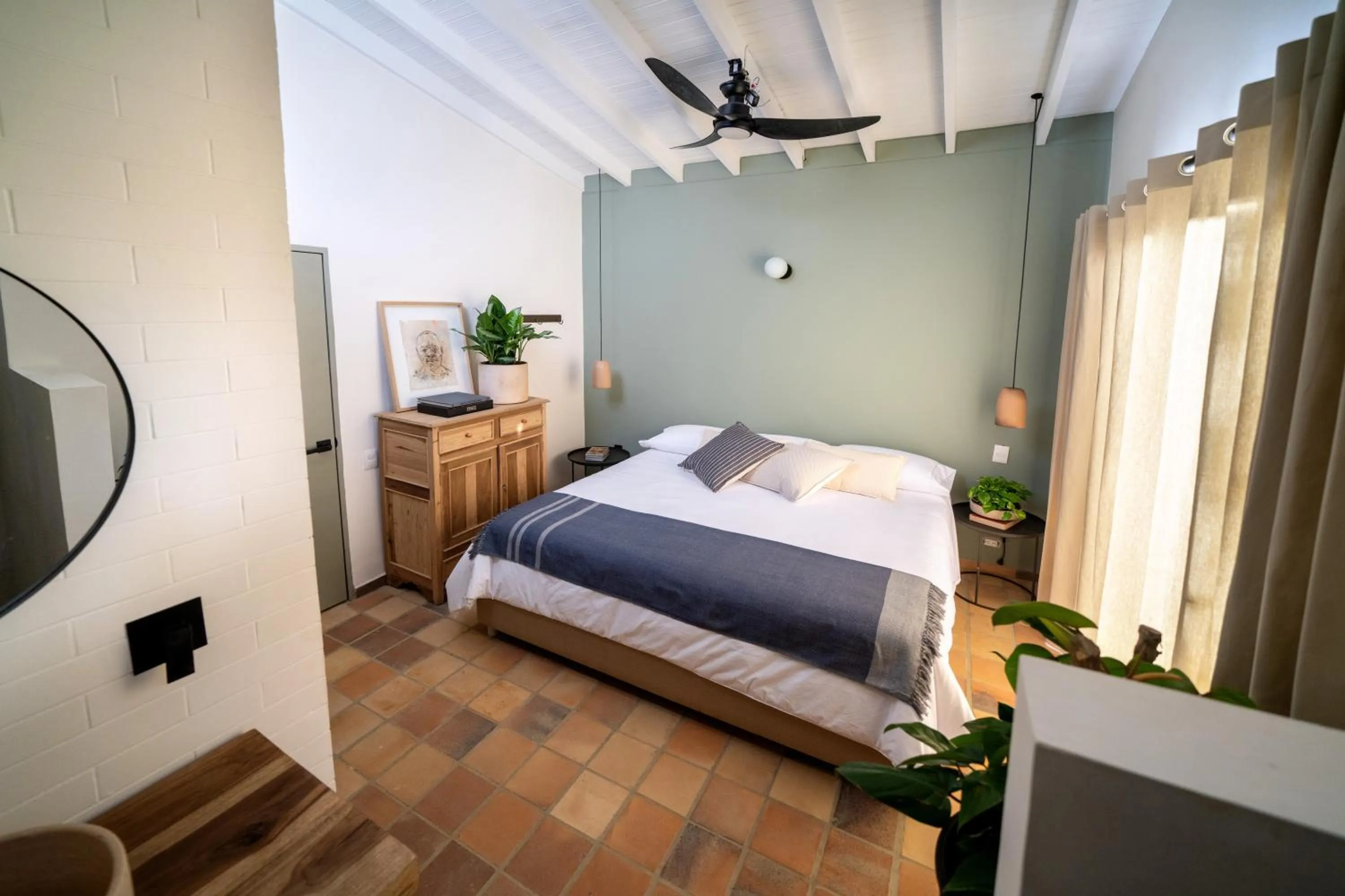 Photo of the whole room, Bed in Hotel Quinta Ladera