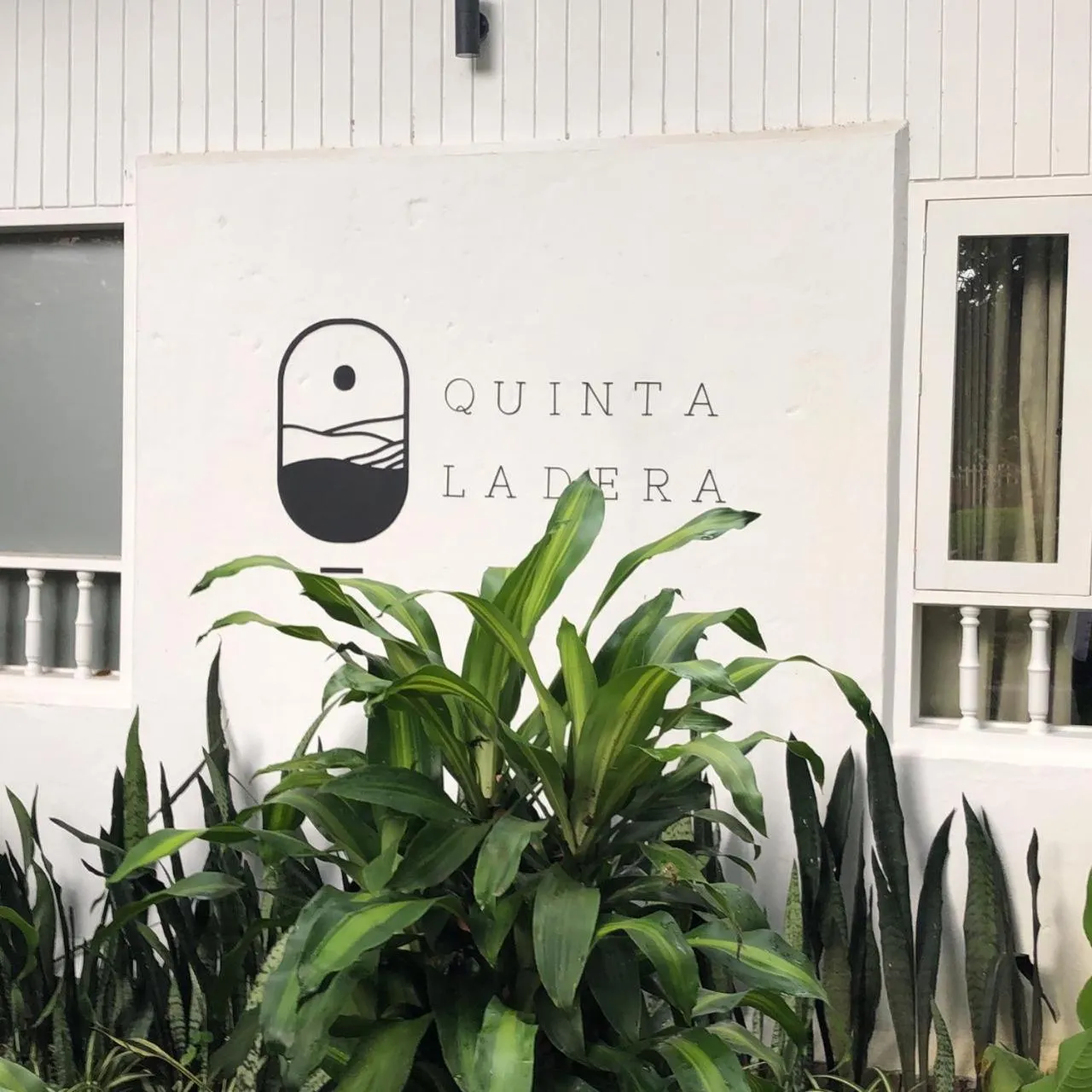 Property building in Hotel Quinta Ladera