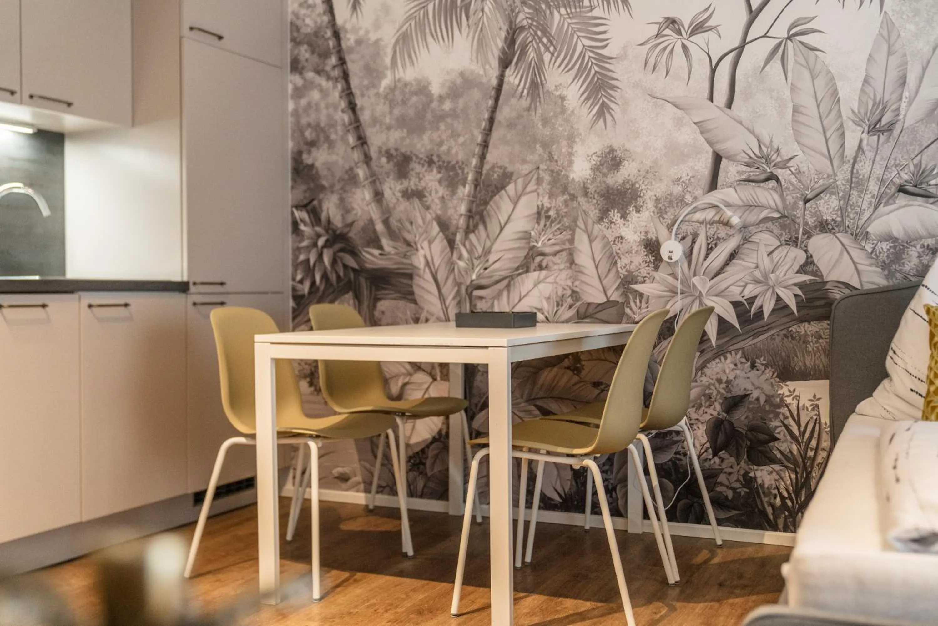 Kitchen or kitchenette in APSTAY Eggenberg I Self Check-in I Parking option