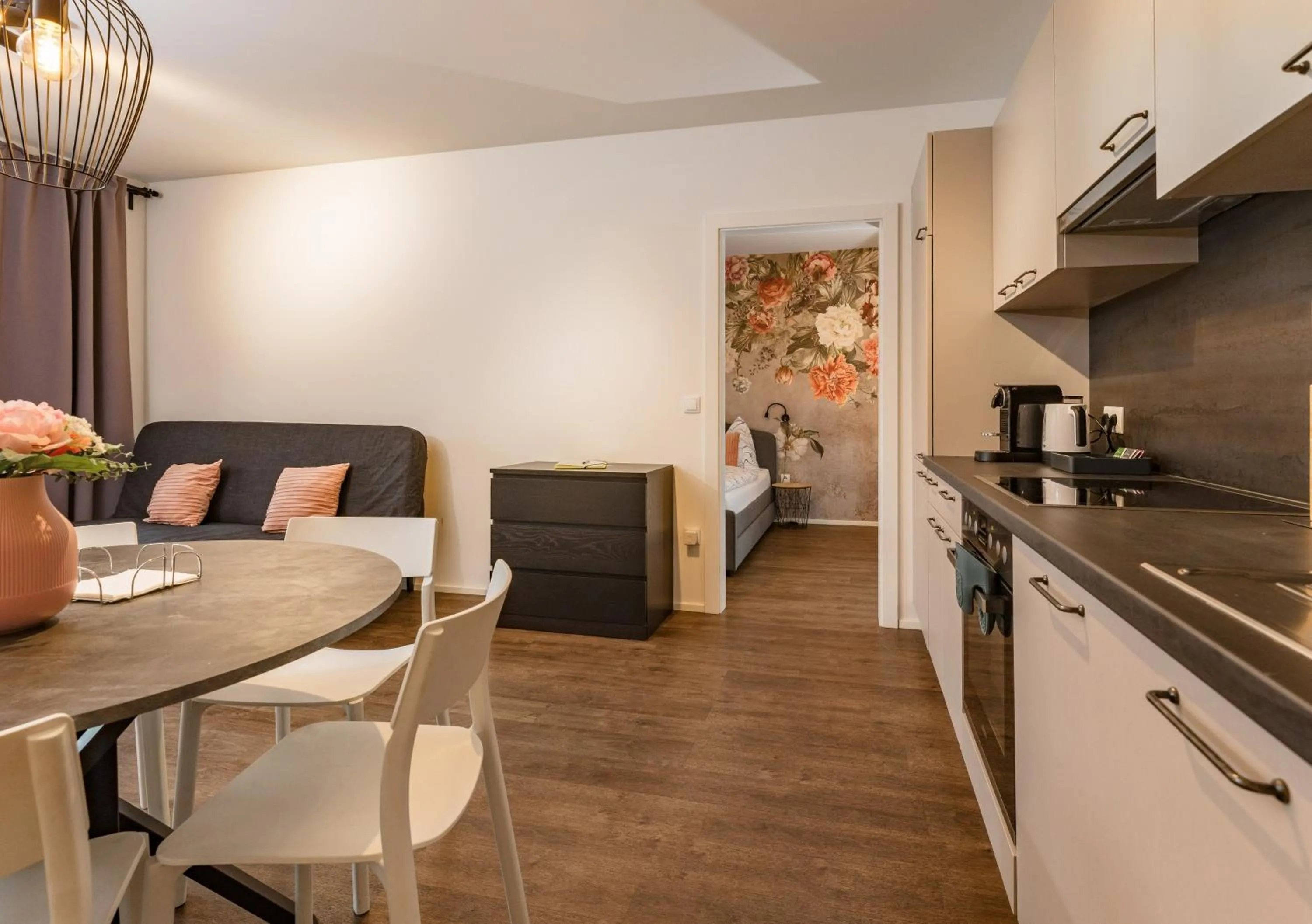 Coffee/tea facilities in APSTAY Eggenberg I Self Check-in I Parking option