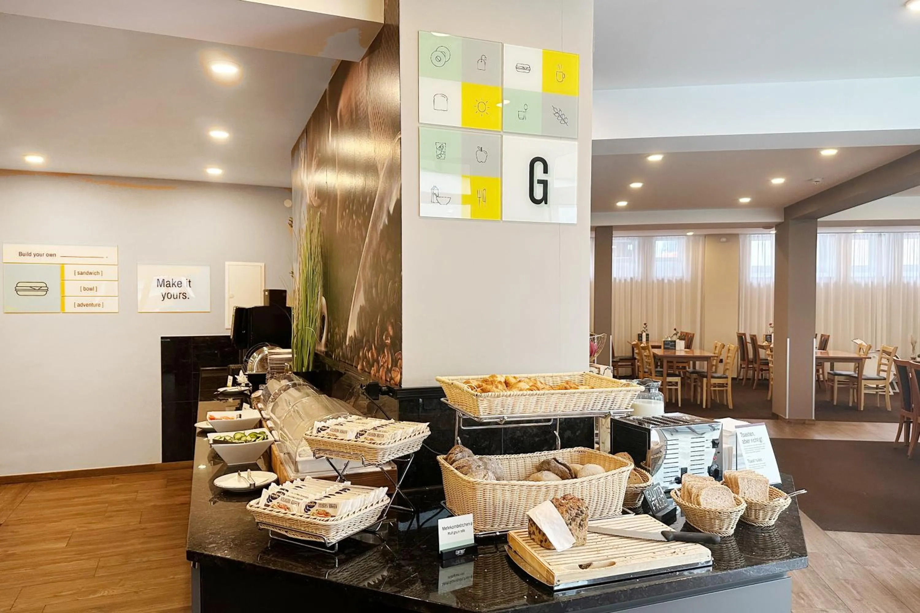 Breakfast in Novum Hotel Bruy