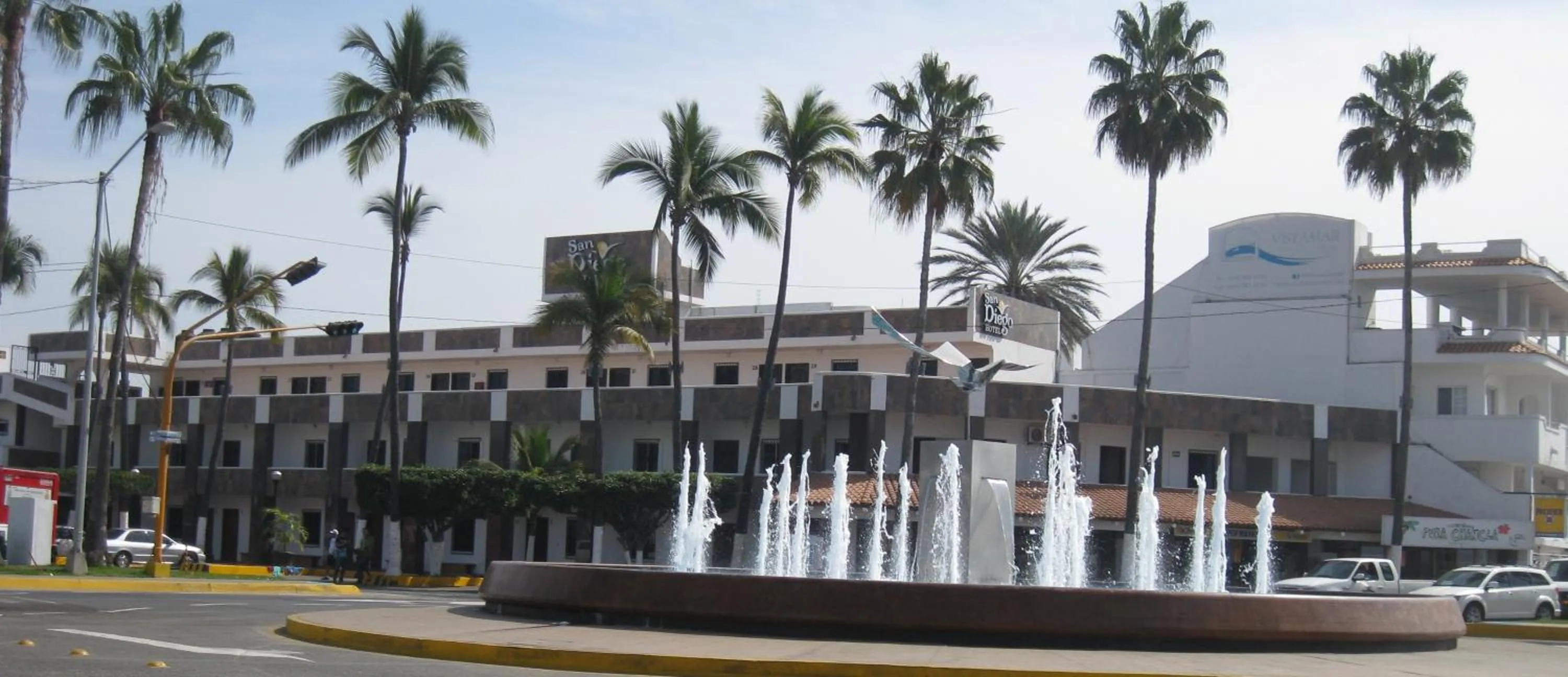 Property building in Hotel San Diego