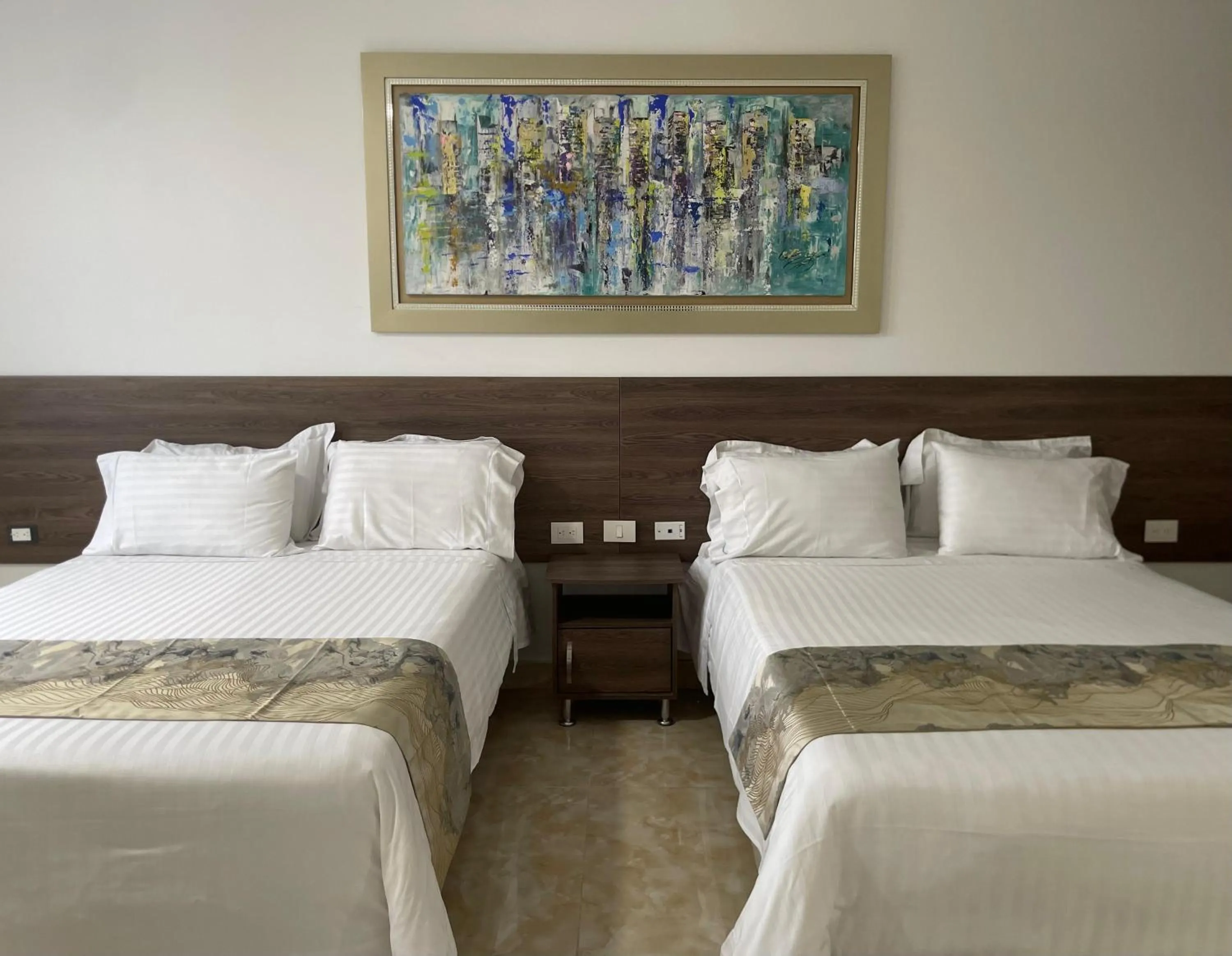 Bed in Hotel Real Elim International