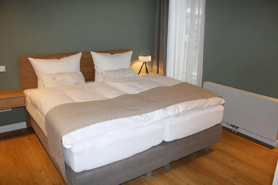 Bed in Strand-Hotel Seenelke