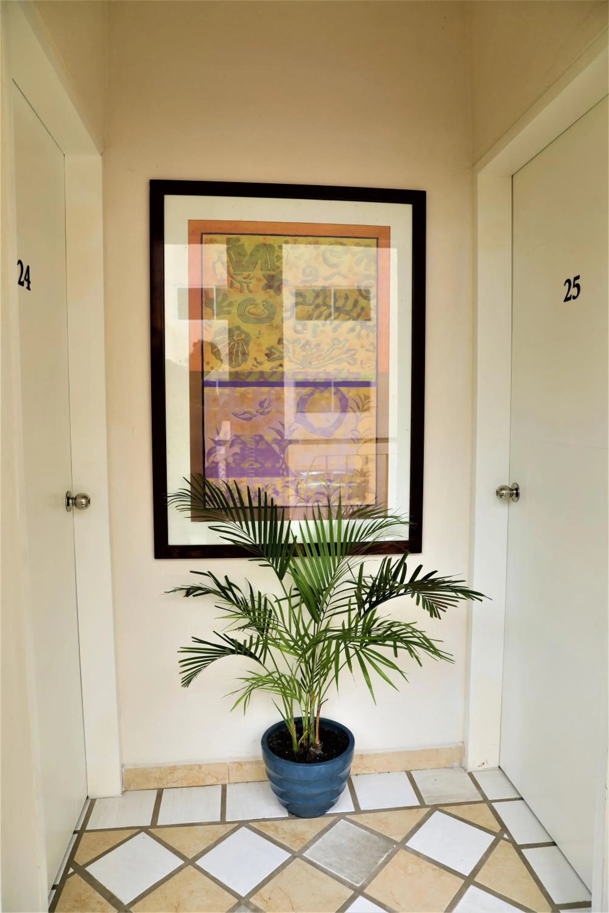 Decorative detail in Hotel 12 BEES by Kavia