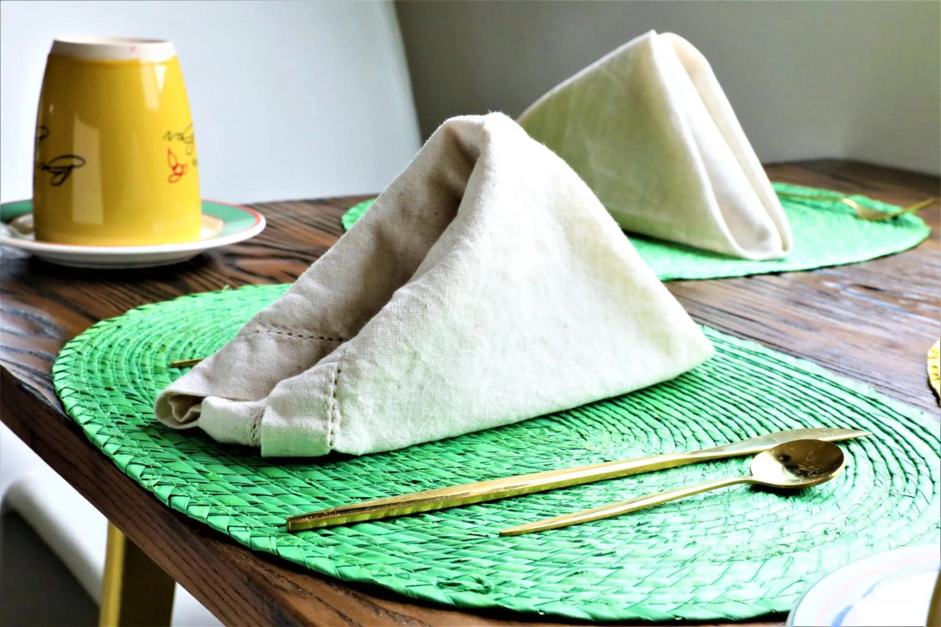 Restaurant/places to eat in Hotel 12 BEES by Kavia