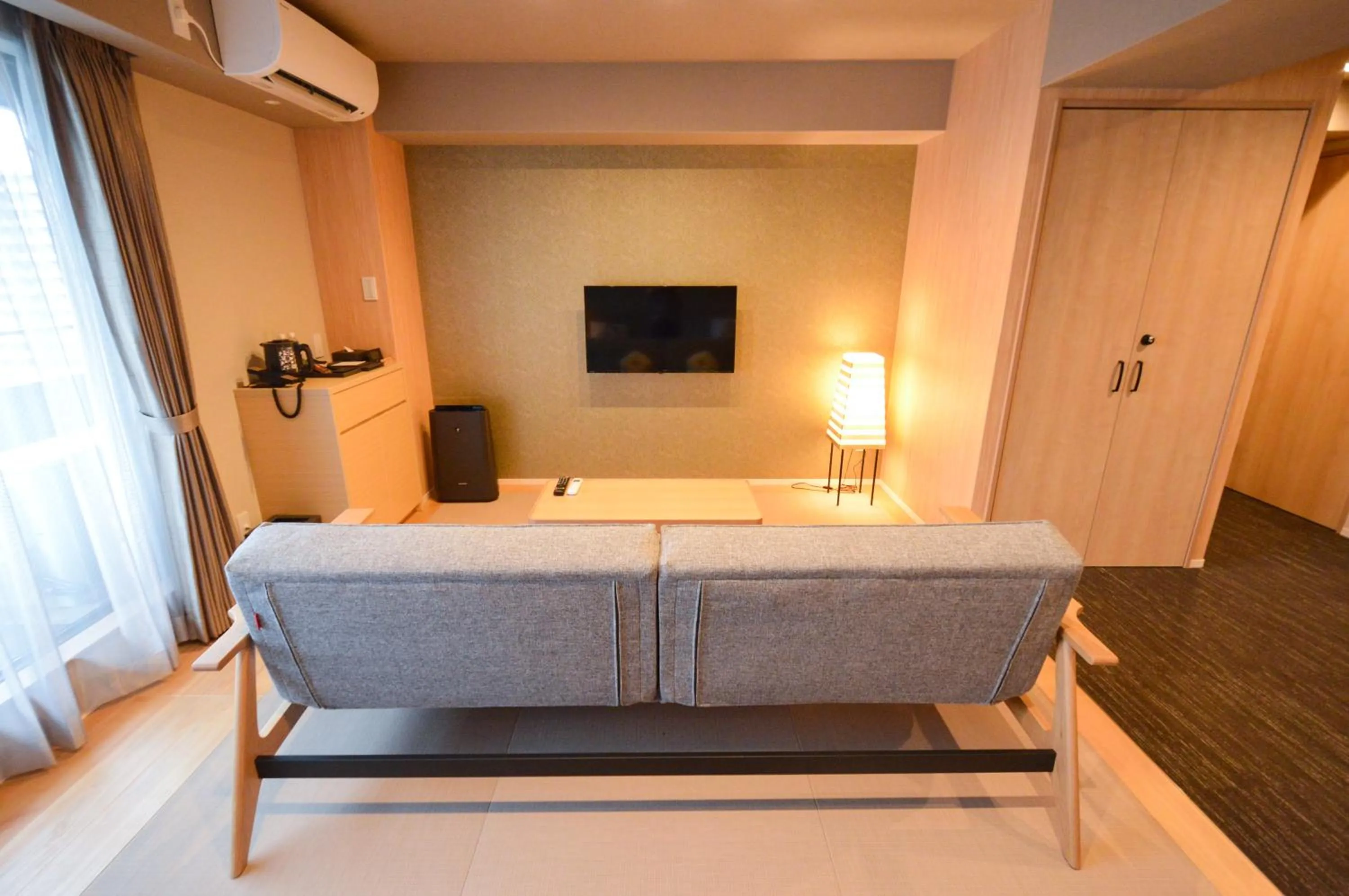 Photo of the whole room in Rinn Horikawa Gojo