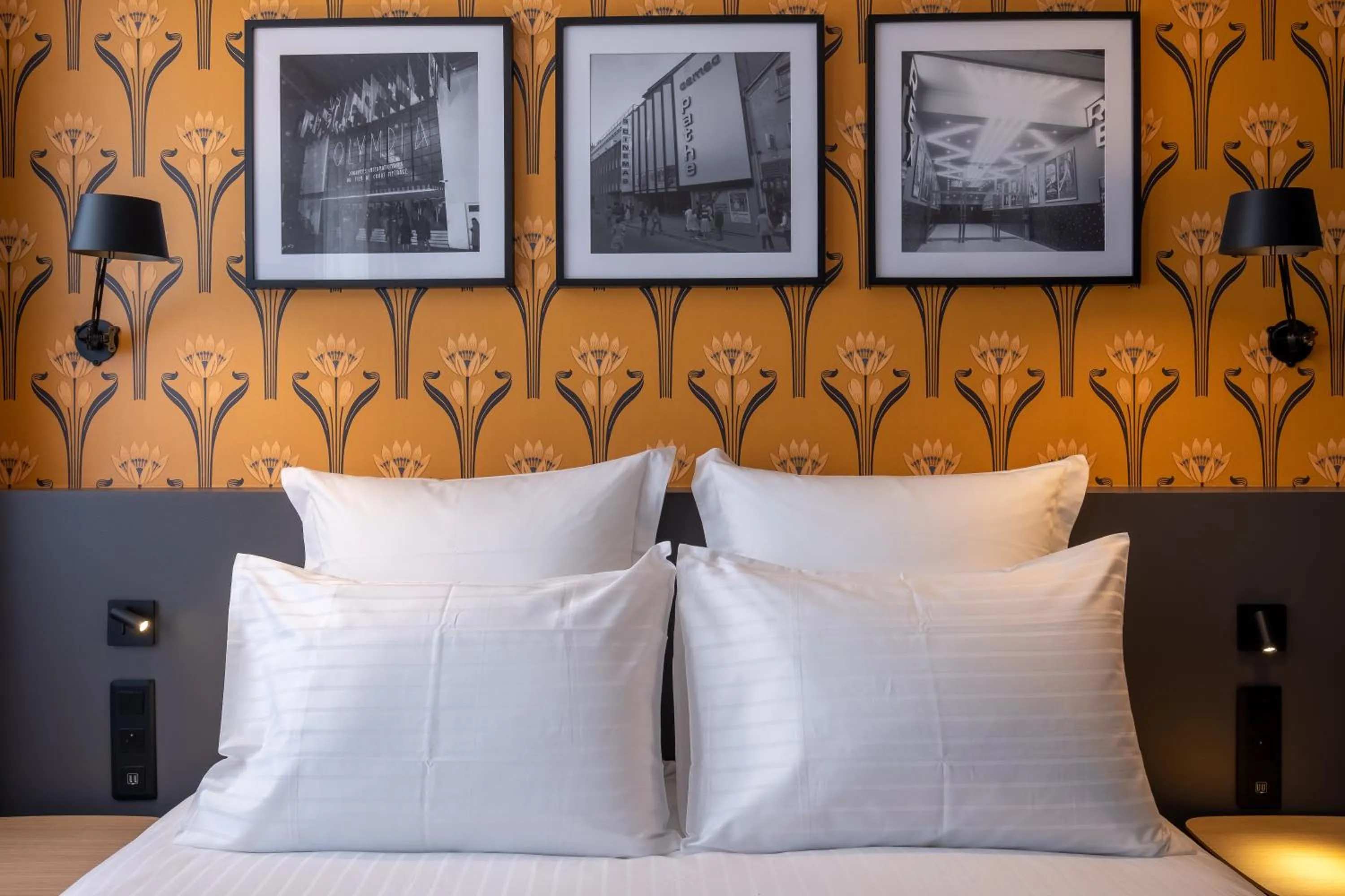 Bed in Ferdinand Hotel Tours