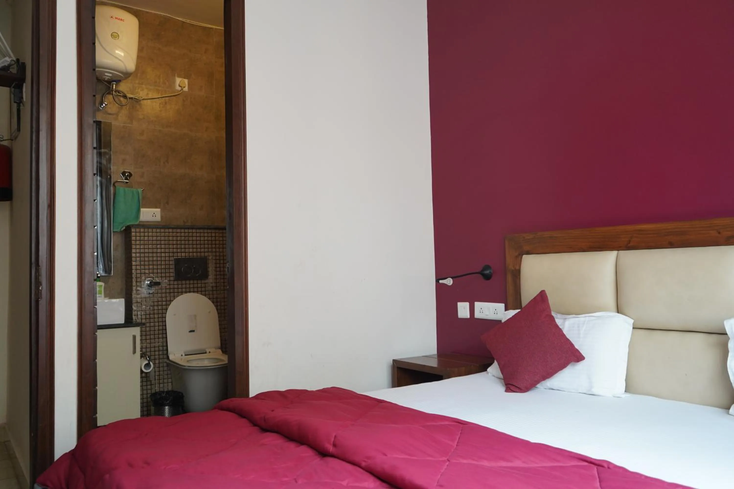 Bed in Joey's Hostel Rishikesh