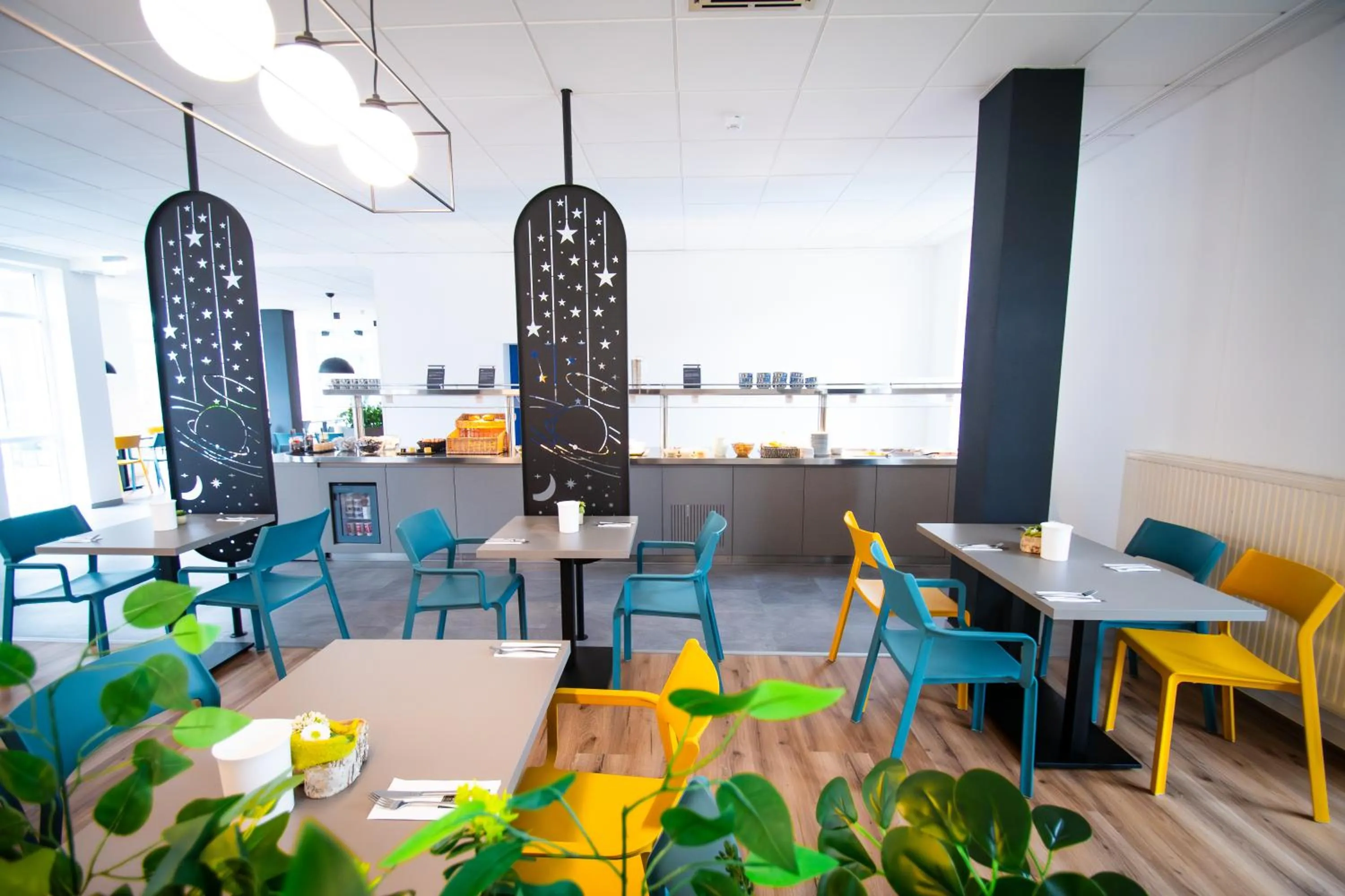 Restaurant/places to eat in Taste Hotel Jettingen