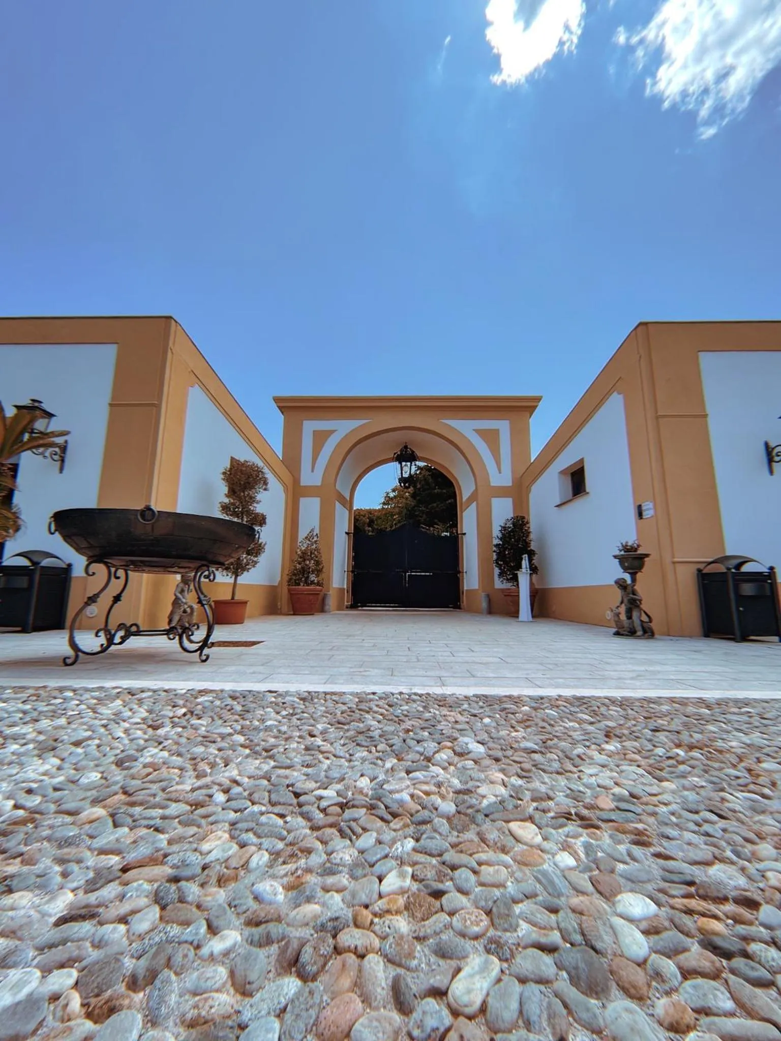 Facade/entrance in Villa del Gattopardo